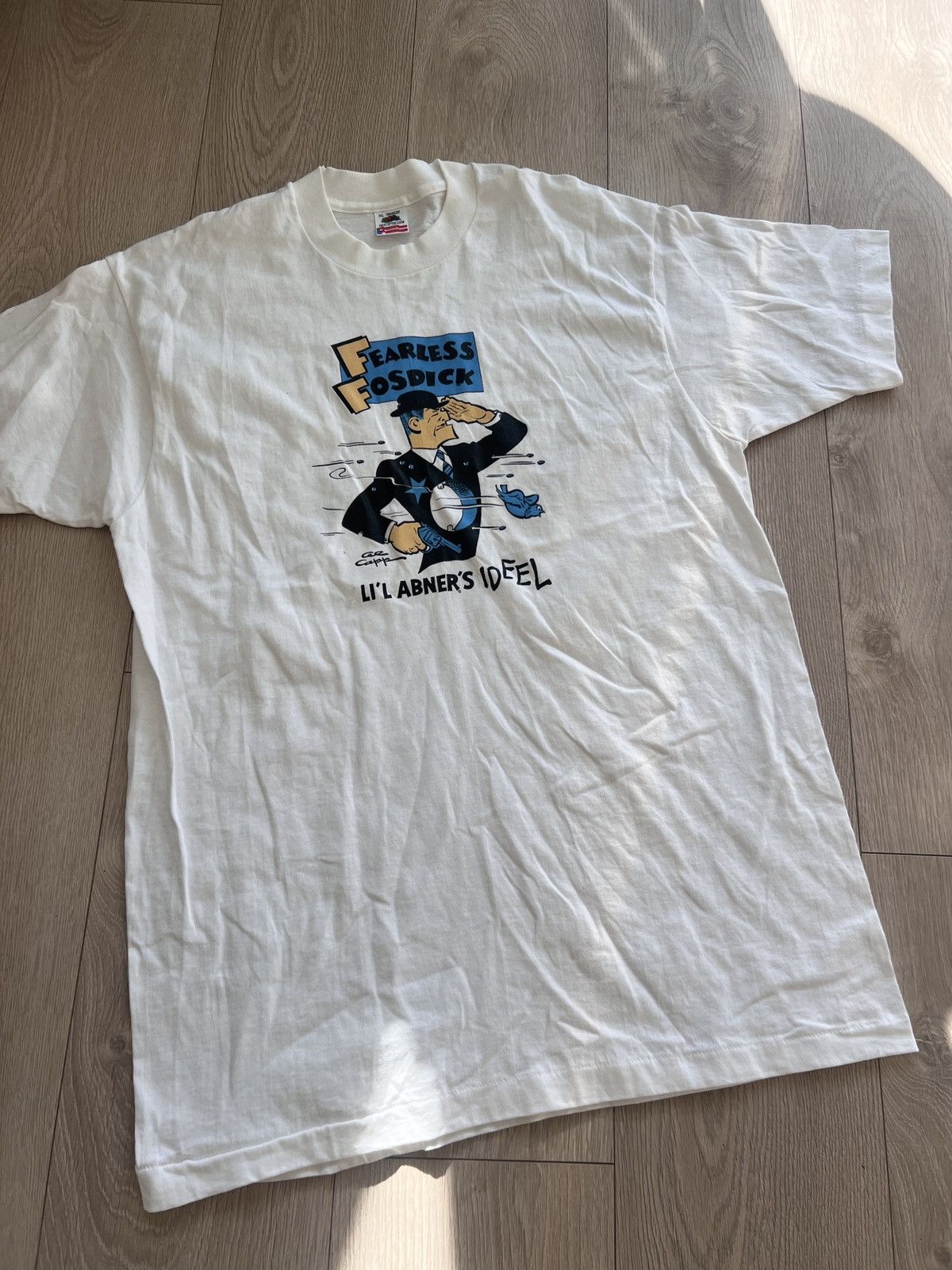 Vintage Vintage Fearless Fosdick Cartoon Comic Dick Tracy 90s Tshirt Size US XL / EU 56 / 4 - 2 Thumbnail