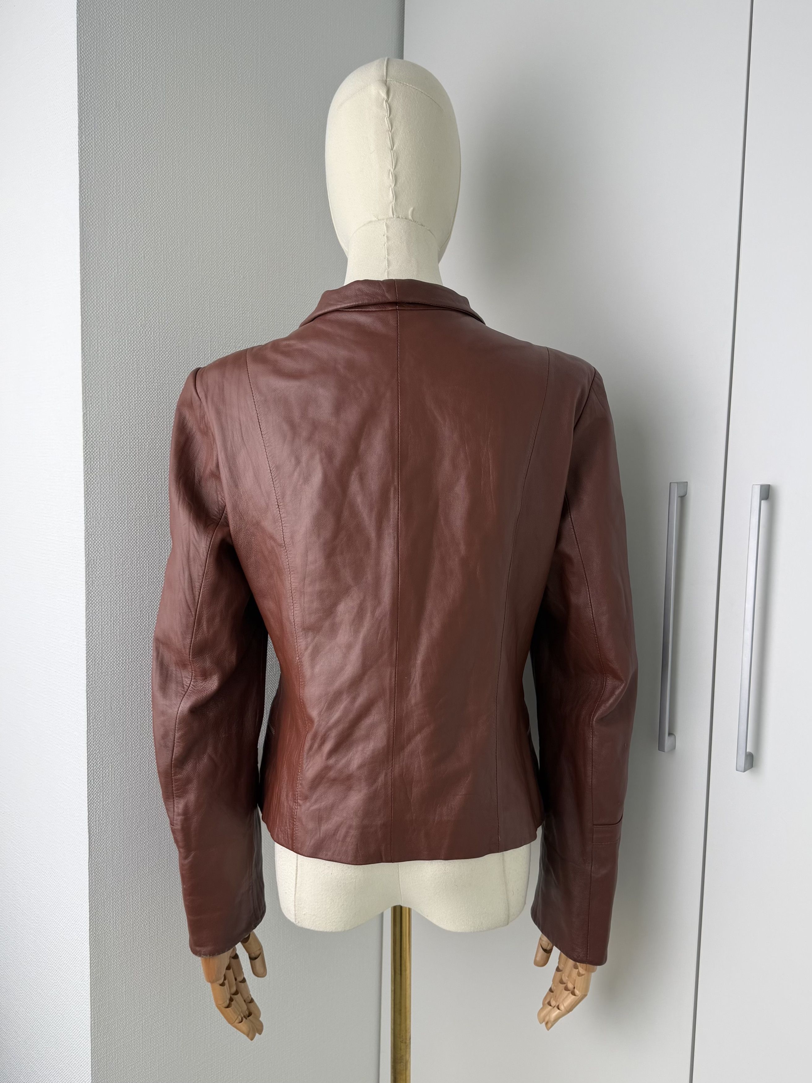 Japanese Brand Vintage Women's Brown Leather Jacket Zip Up Fitted Classic Size M / US 6-8 / IT 42-44 - 4 Thumbnail