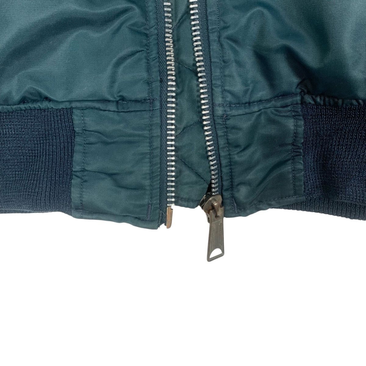Vintage Vintage Neo-Six Military Garment US Force Bomber MA-1 Size US L / EU 52-54 / 3 - 10 Thumbnail