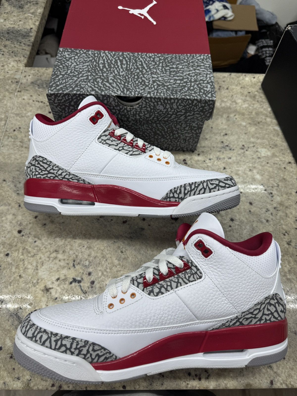 Jordan Brand Jordan 3 Retro Cardinal Reds Size US 10 / EU 43 - 2 Thumbnail