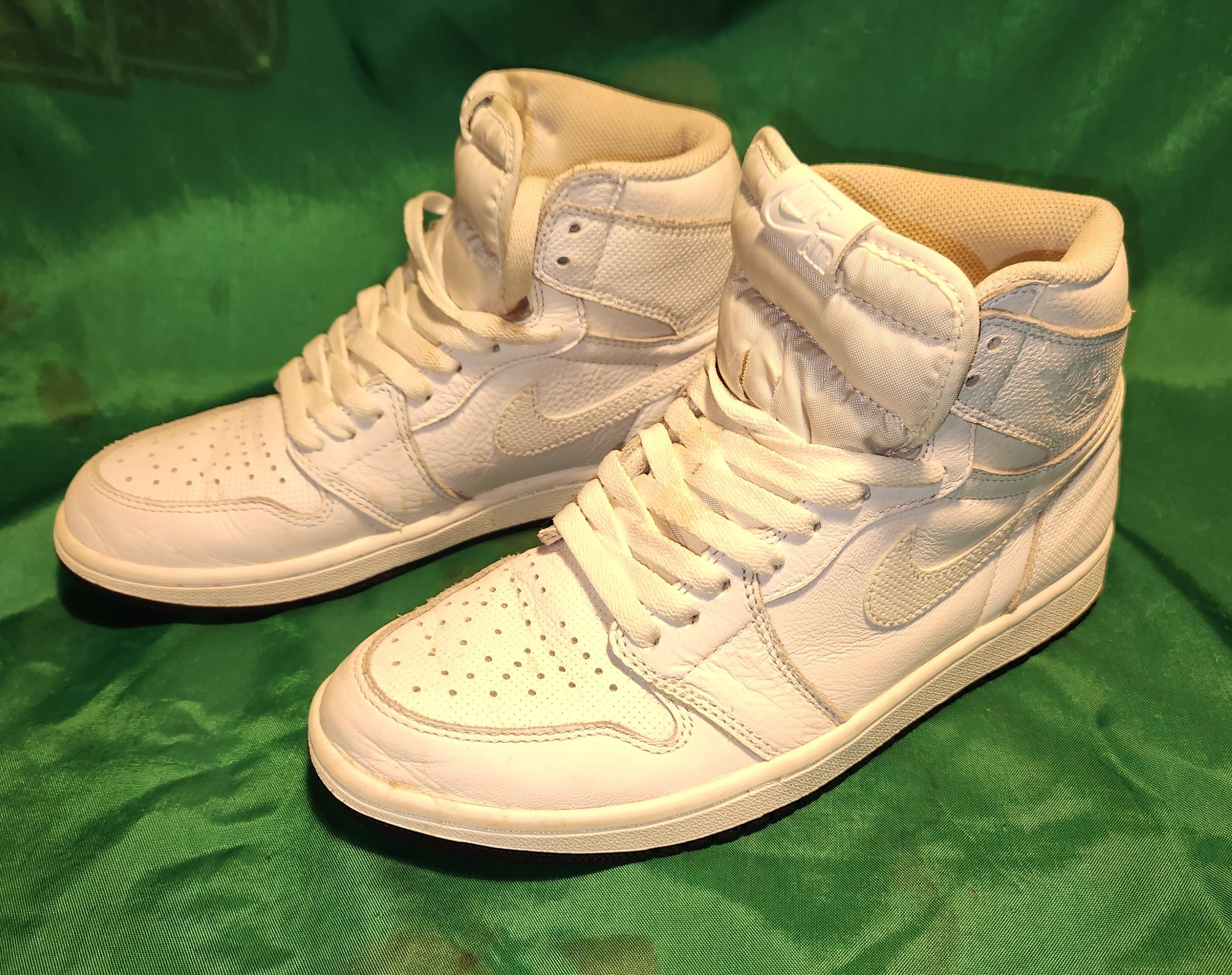 Nike Nike Jordan 1 Retro White Perforated - Size 8 Size US 8 / EU 41 - 1 Thumbnail