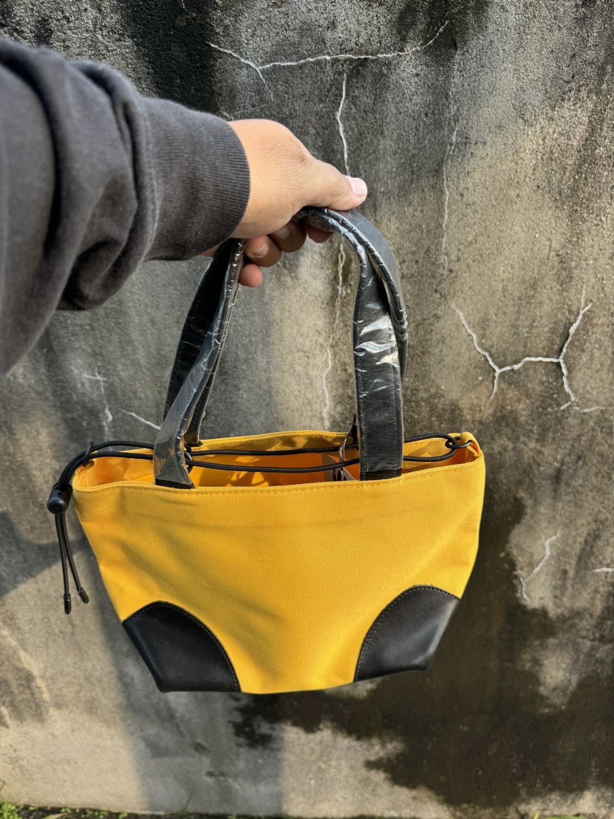Issey Miyake × Japanese Brand × Tsumori Chisato Issey Miyake IM Design Handbag Size ONE SIZE - 1 Thumbnail