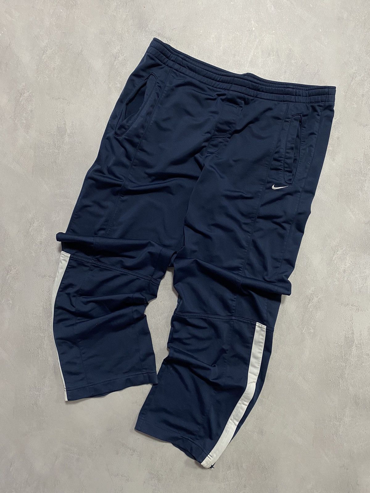 Nike Vintage Nike Track Pants Swoosh Hip Hop Retro Size US 38 / EU 54 - 1 Thumbnail