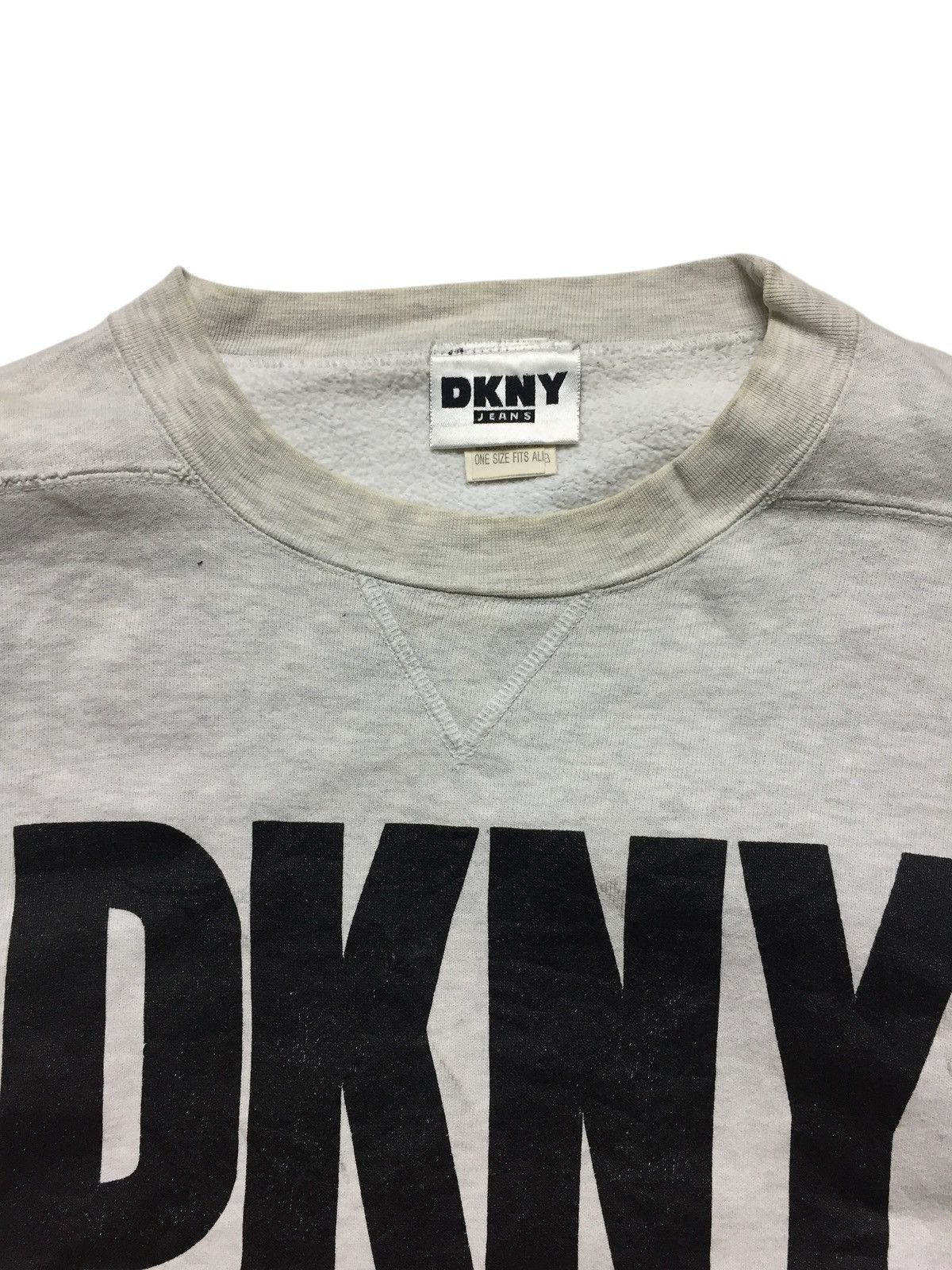 DKNY Vintage DKNY Spell Out Sweatshirt Size US XL / EU 56 / 4 - 4 Thumbnail
