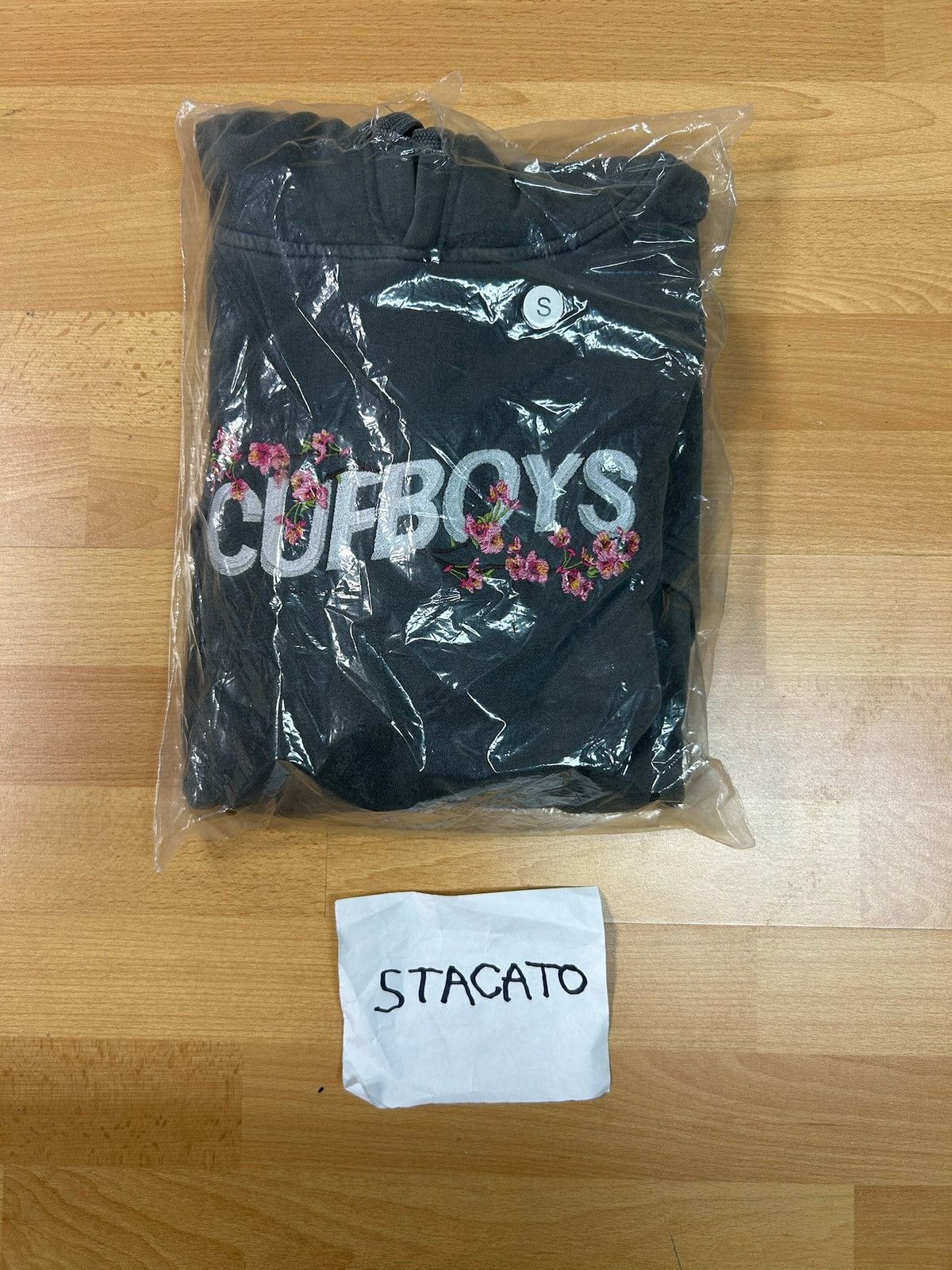 Rap Tees × Vintage CUFBOYS Cherry Blossom Hoodie Grey Size US S / EU 44-46 / 1 - 2 Thumbnail