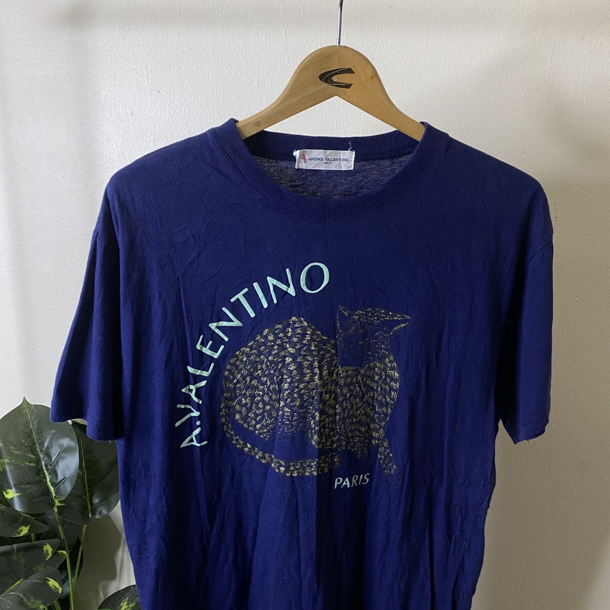 Valentino Vintage Andre Valentino Paris T Shirt Size US M / EU 48-50 / 2 - 2 Thumbnail