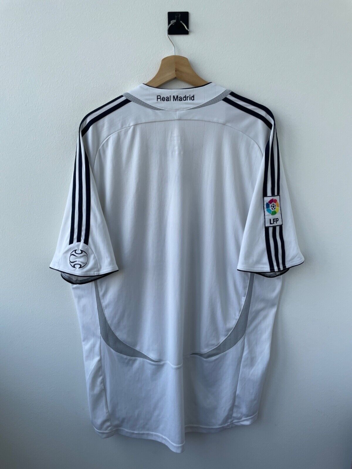 Adidas Real Madrid #9 Ronaldo Jersey Shirt Large 2006/2007 Size US XL / EU 56 / 4 - 2 Thumbnail
