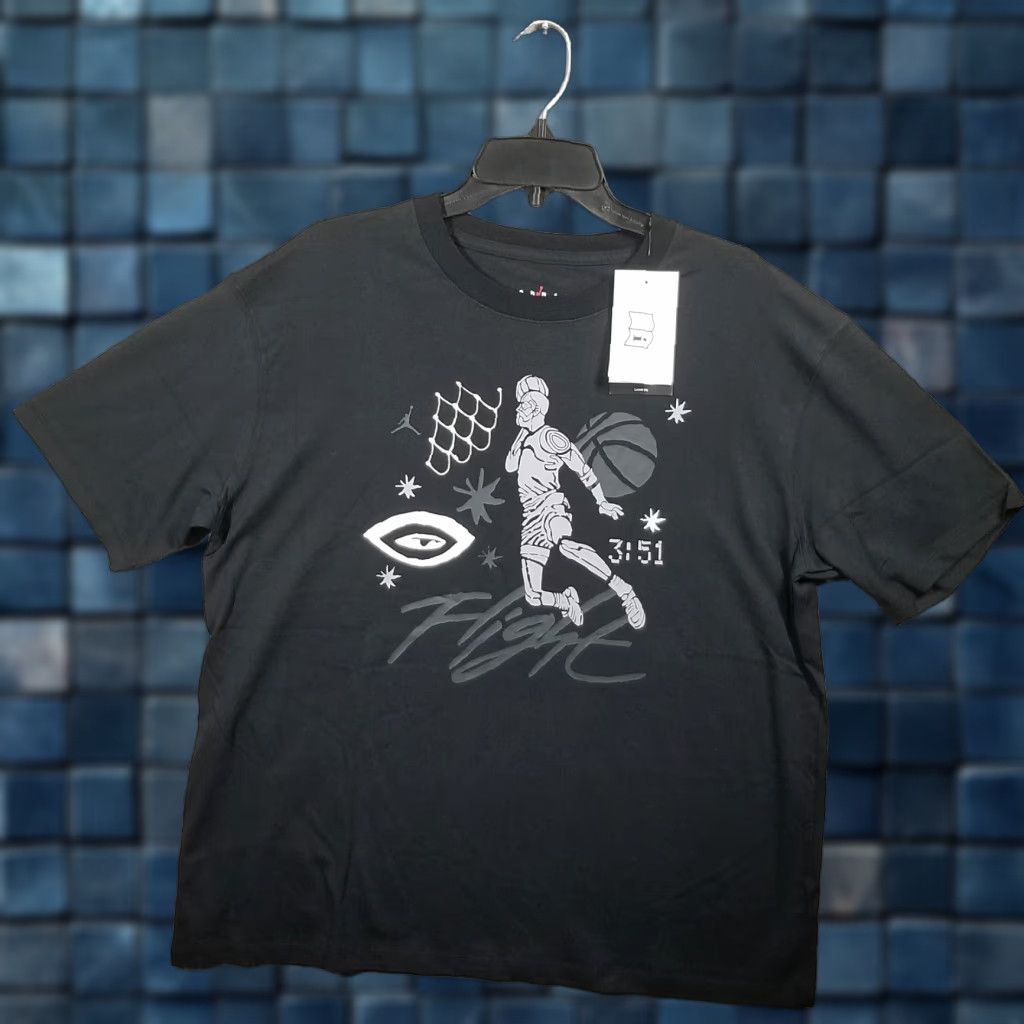 Nike VINTAGE Nike Jordan T-Shirt Women's Medium Black Graphic Print 90s Flight Unisex Size M / US 6-8 / IT 42-44 - 1 Thumbnail