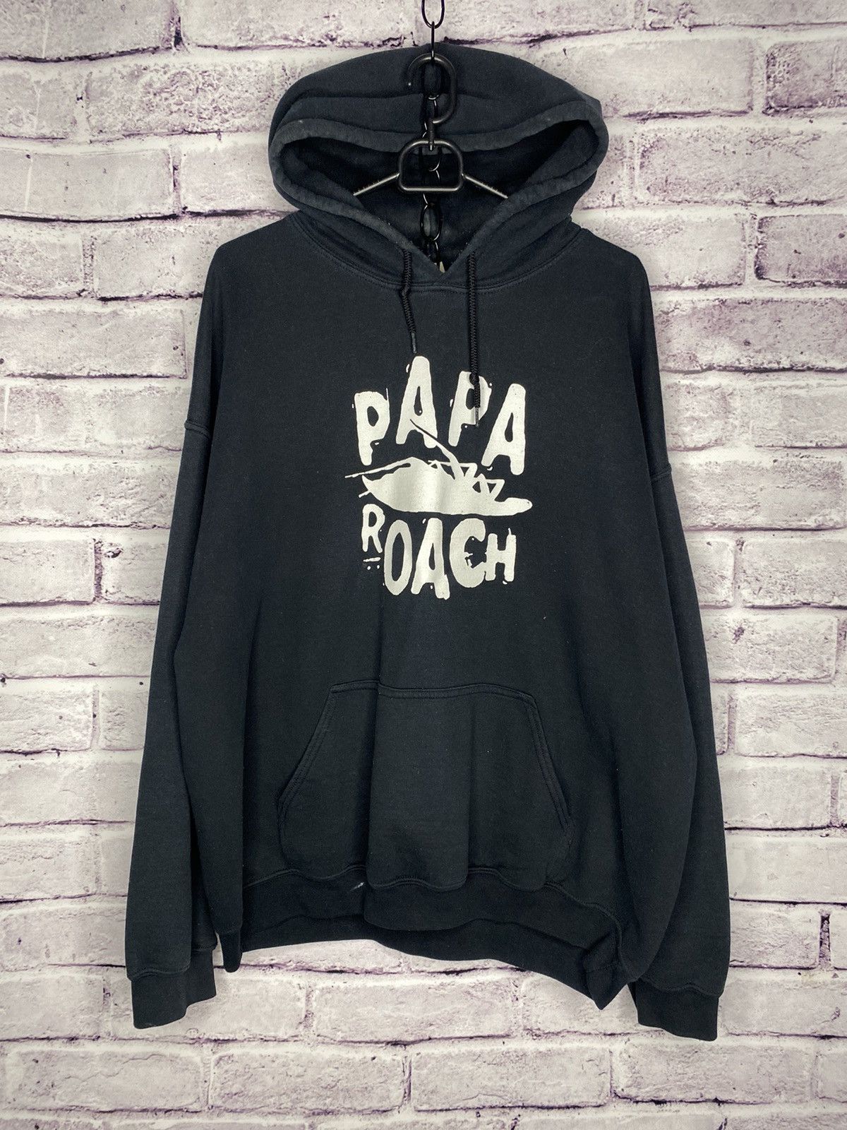 Band Tees Men's vintage Papa Roach band tees rock band hoodie Size US XL / EU 56 / 4 - 1 Thumbnail