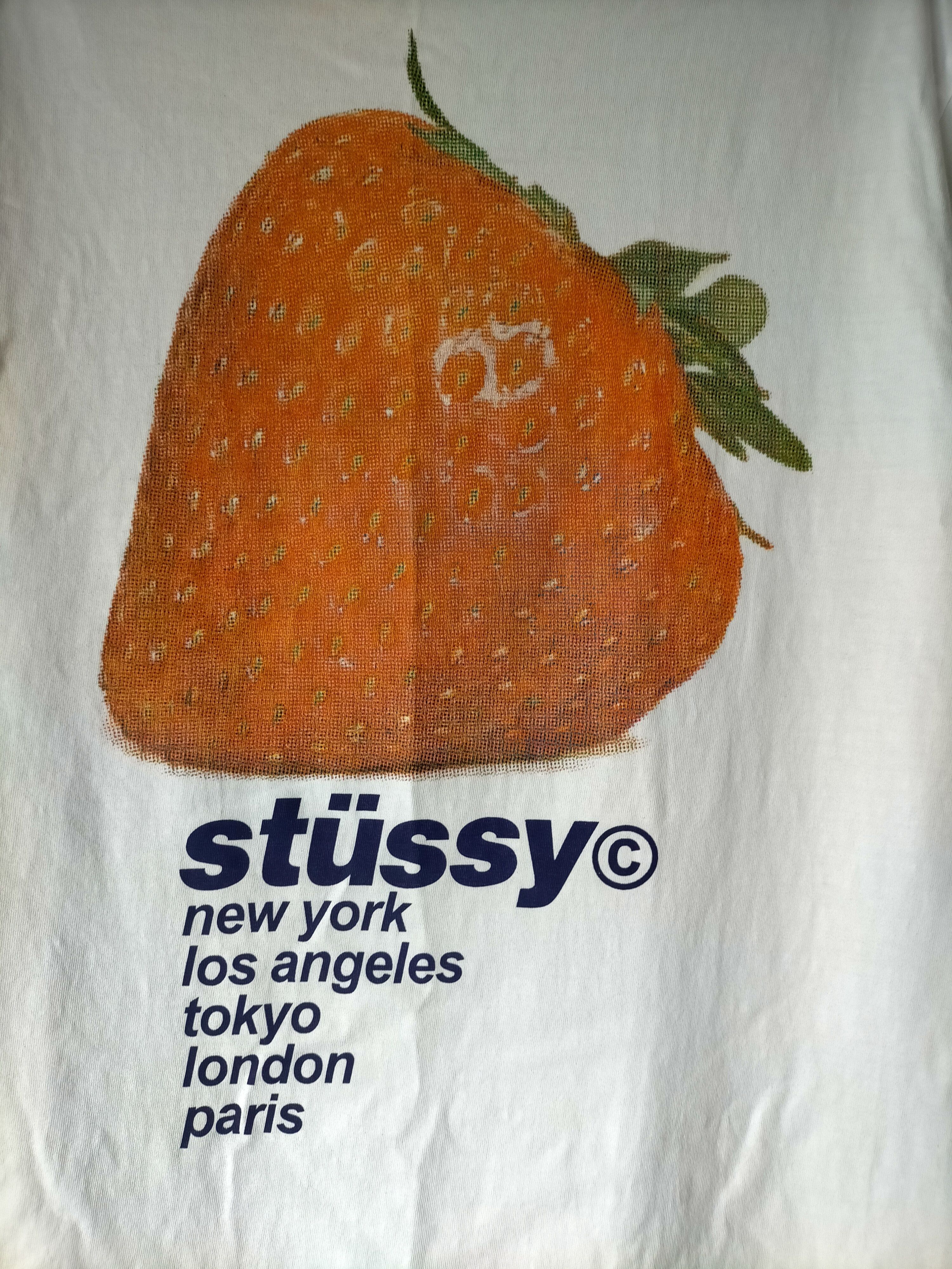 Stussy Stussy Strawberry White Size M Tee Size US M / EU 48-50 / 2 - 7 Thumbnail