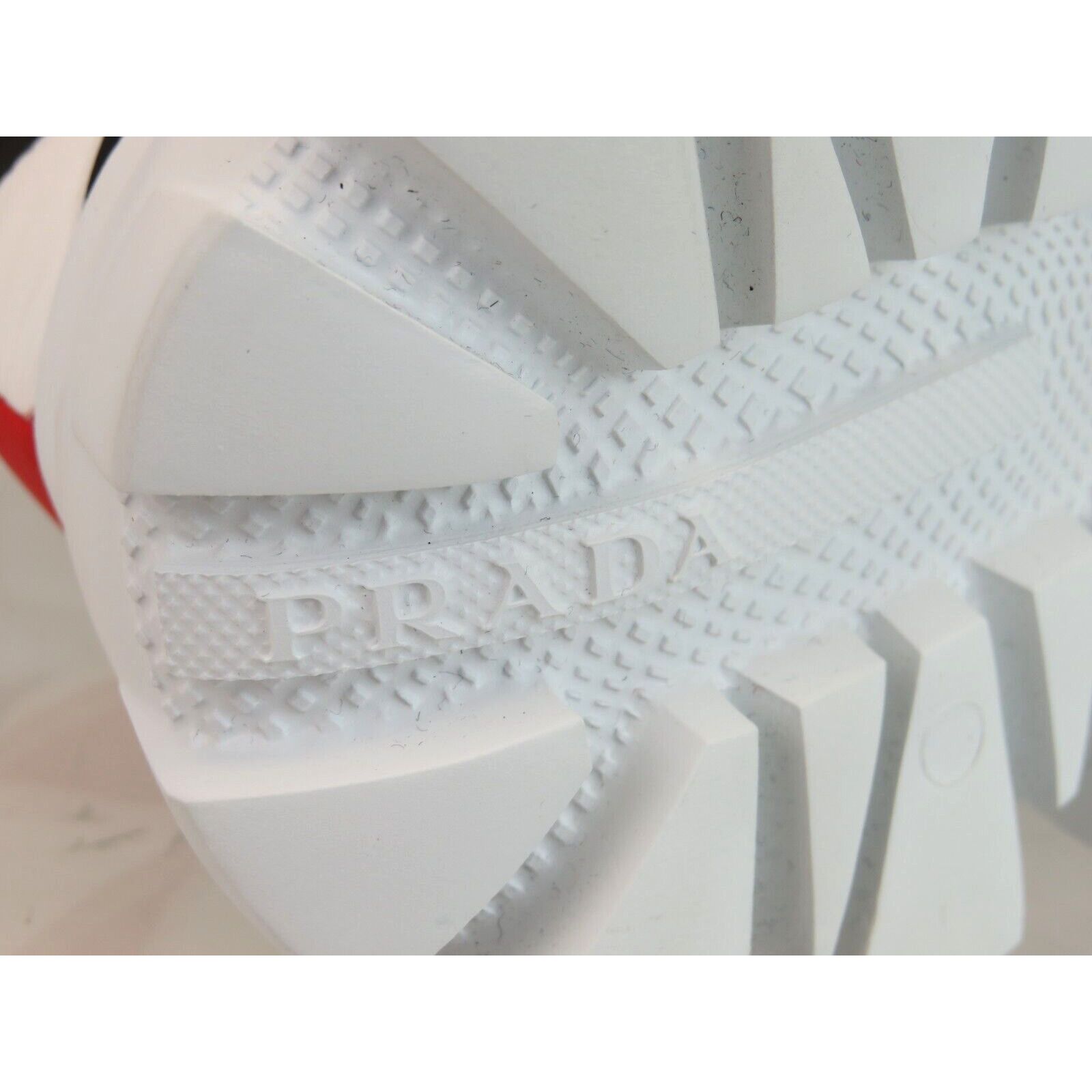 Prada 1E863M WHITE BLACK RED NYLON LOGO THUNDER LOW SNEAKERS 38.5 Size US 8.5 / IT 38.5 - 13 Thumbnail