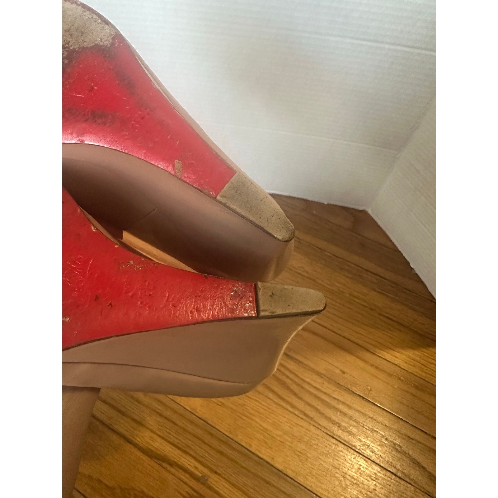 Christian Louboutin Christian Louboutin Beige Patent Leather Wedge Pumps Size US 6.5 / IT 36.5 - 14 Thumbnail