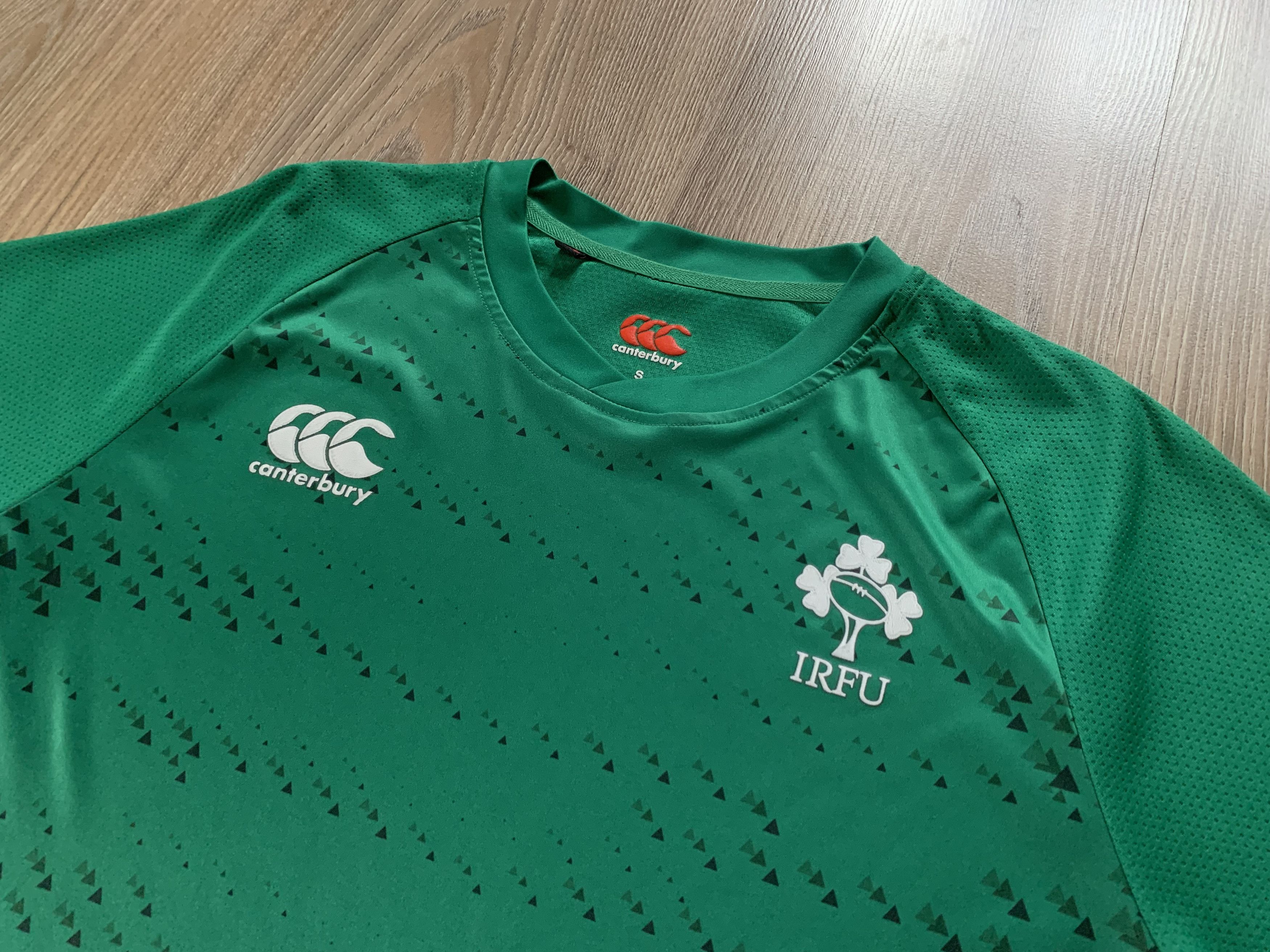 Canterbury of New Zealand Canterbury IRFU Rugby Training Jersey Size US S / EU 44-46 / 1 - 4 Thumbnail