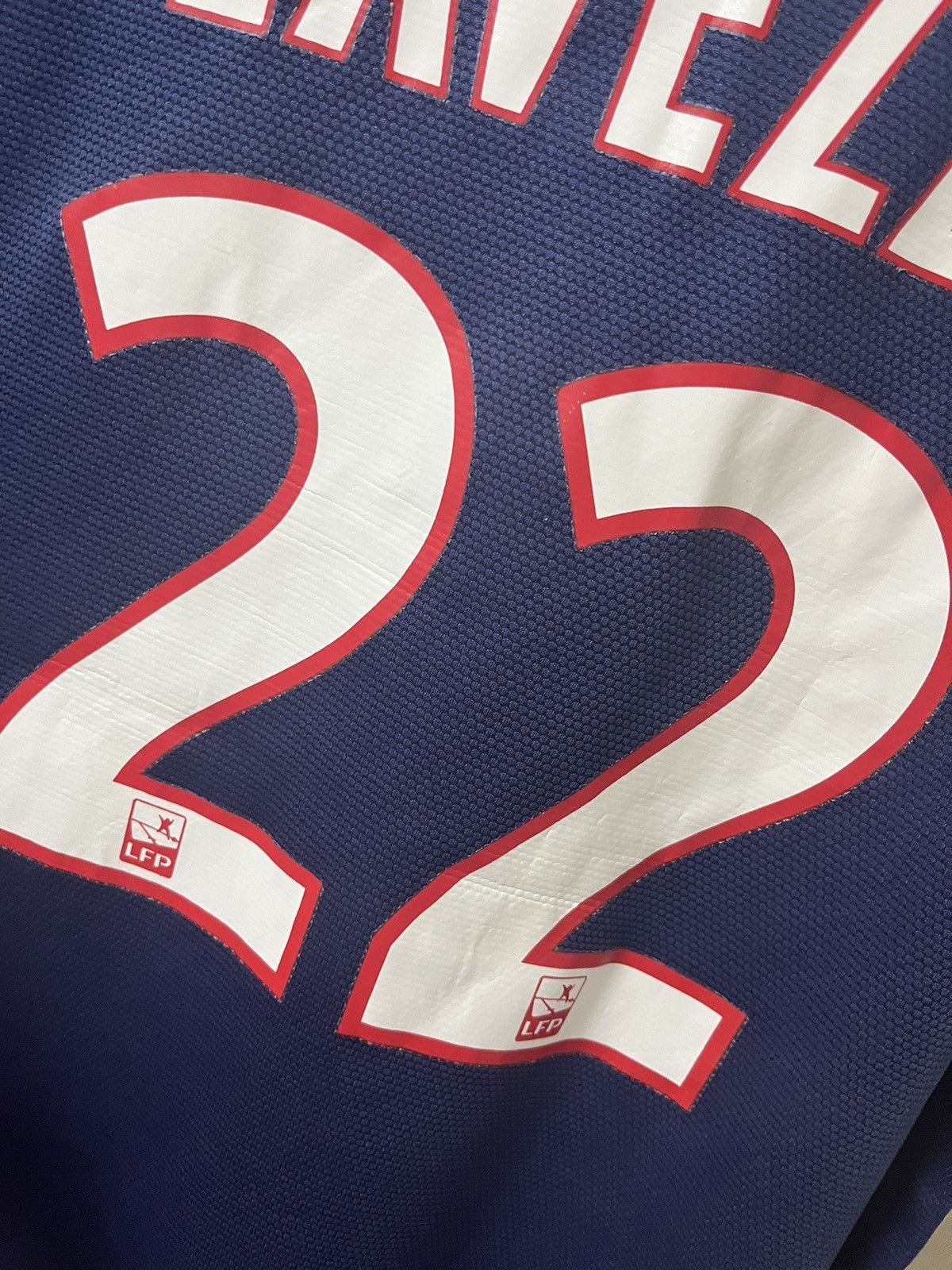 Vintage Paris Saint Germain 13/14 Vintage #22 Lavezzi Soccer Jersey Size US S / EU 44-46 / 1 - 11 Thumbnail