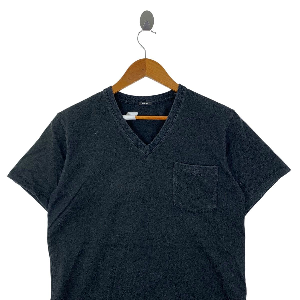 DENHAM DENHAM V-Neck Single Pocket Japanese Brand Plain Tshirt Size US S / EU 44-46 / 1 - 2 Thumbnail
