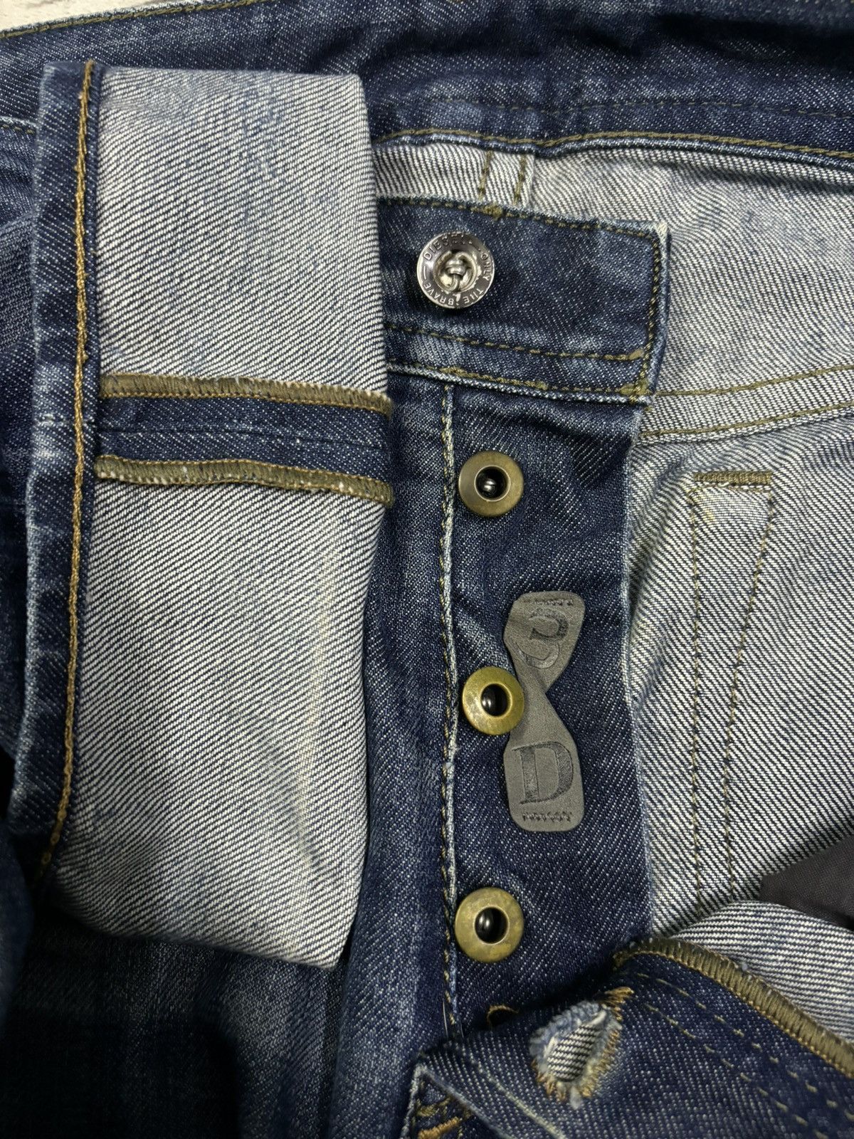 Diesel Vintage Y2K Diesel Industry 3D Buster Slim Clawmark Jeans Size US 34 / EU 50 - 4 Thumbnail