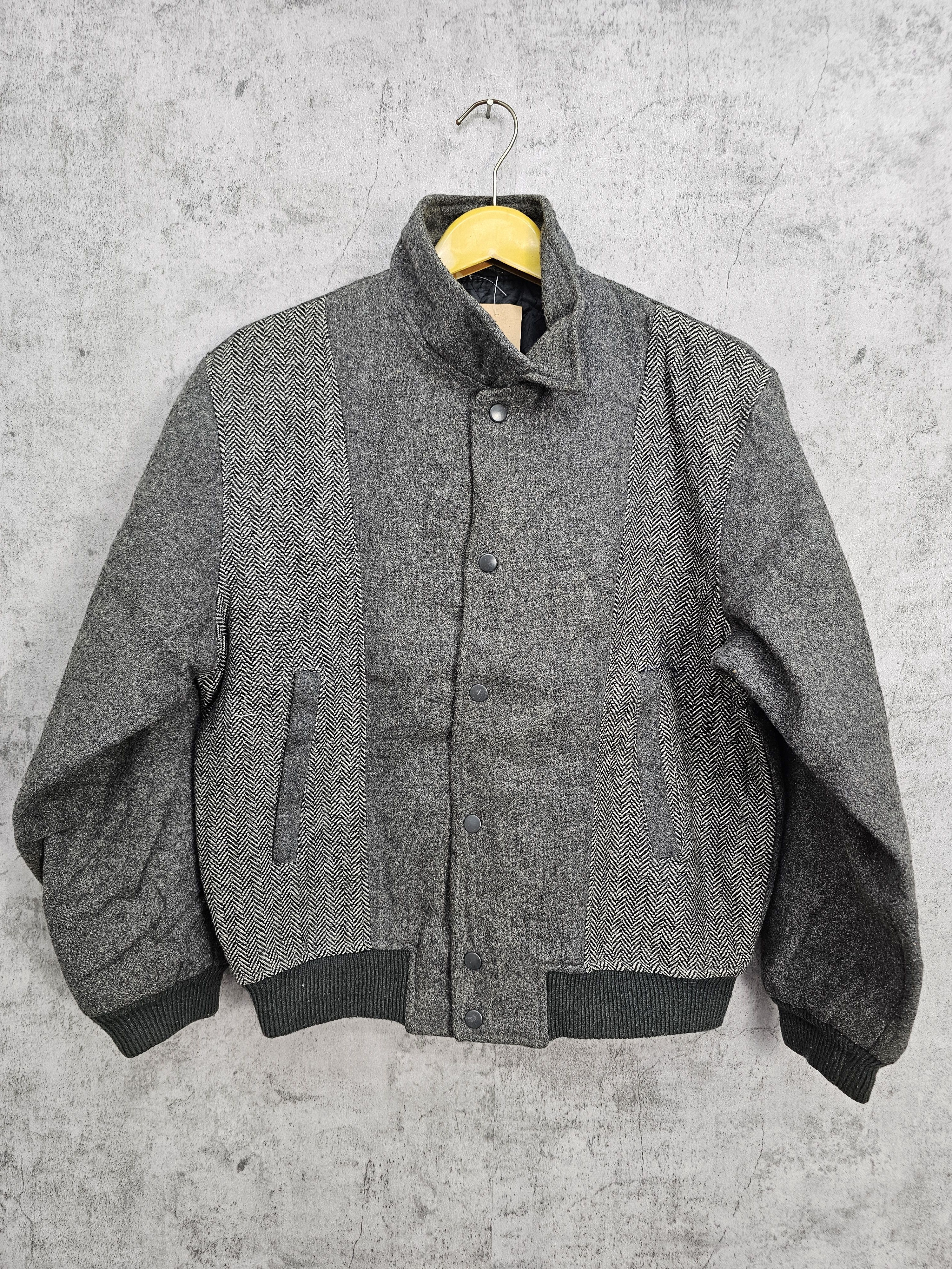 Other Vintage WOOL Rockabilly Style Varsity Buttons Jacket J0038 Size US L / EU 52-54 / 3 - 1 Thumbnail