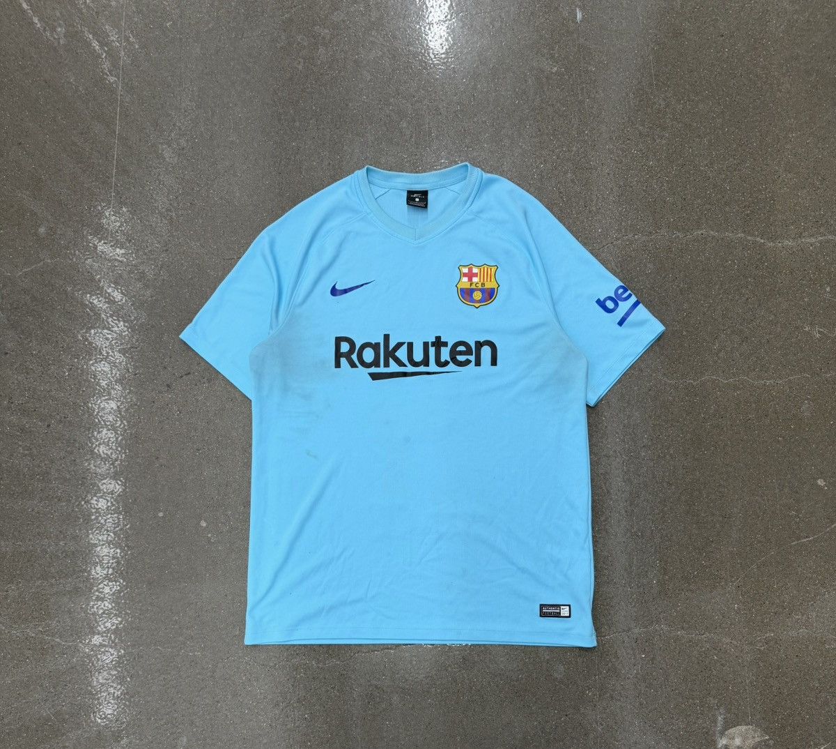 Nike 2017/18 Barcelona Away Jersey #10 Messi Size US L / EU 52-54 / 3 - 1 Thumbnail