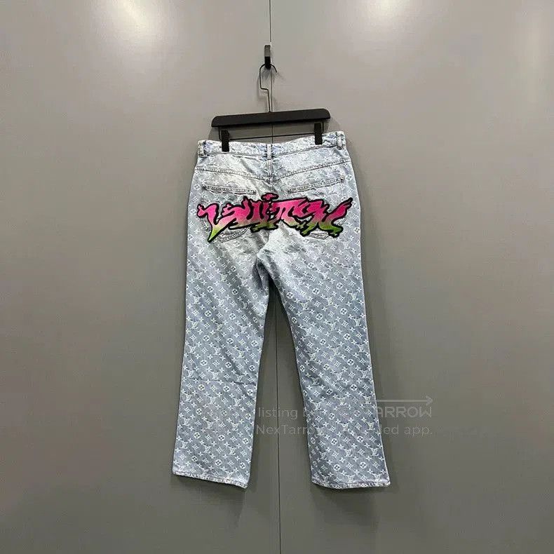Louis Vuitton Louis Vuitton Logo Print Denim Pants. Size US 32 / EU 48 - 2 Thumbnail