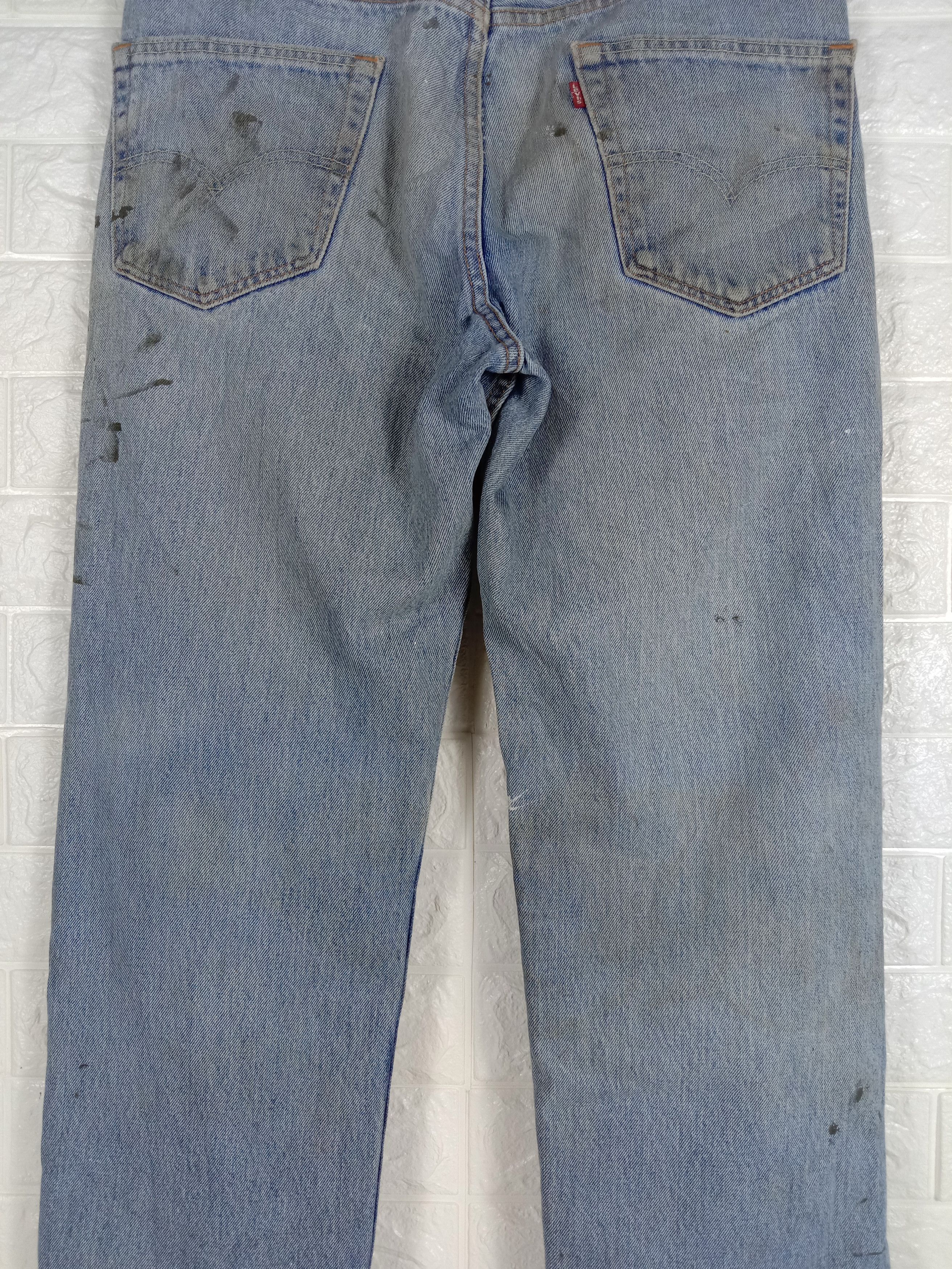 Levi's Vintage Levi's 550 Jeans Dirty Wash Distressed Denim Size US 32 / EU 48 - 7 Thumbnail
