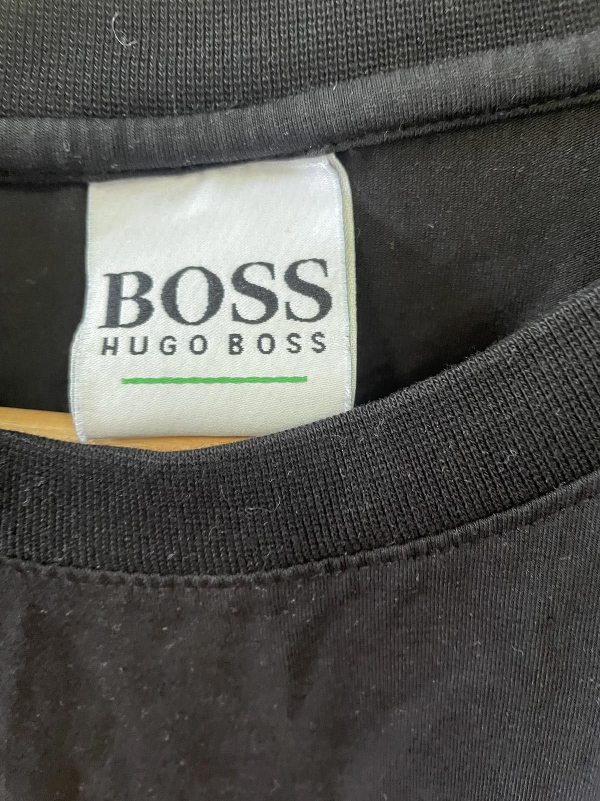 Hugo Boss Hugo Boss Petronas Mercedes AMG Formula 1 Team T-Shirt Size US M / EU 48-50 / 2 - 4 Thumbnail