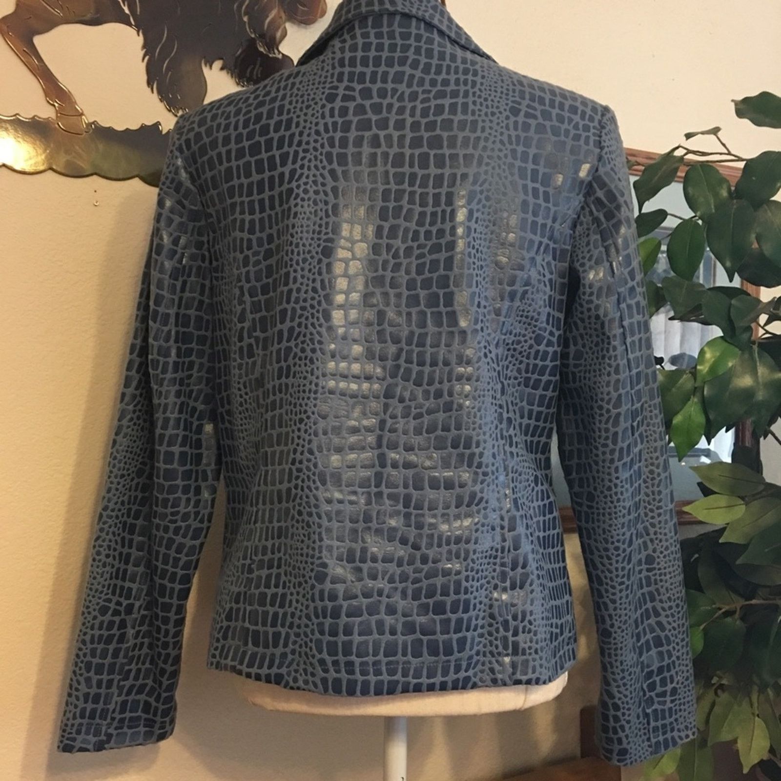 Other Selene croc pattern faux leather zip front jacket Size S / US 4 / IT 40 - 6 Thumbnail