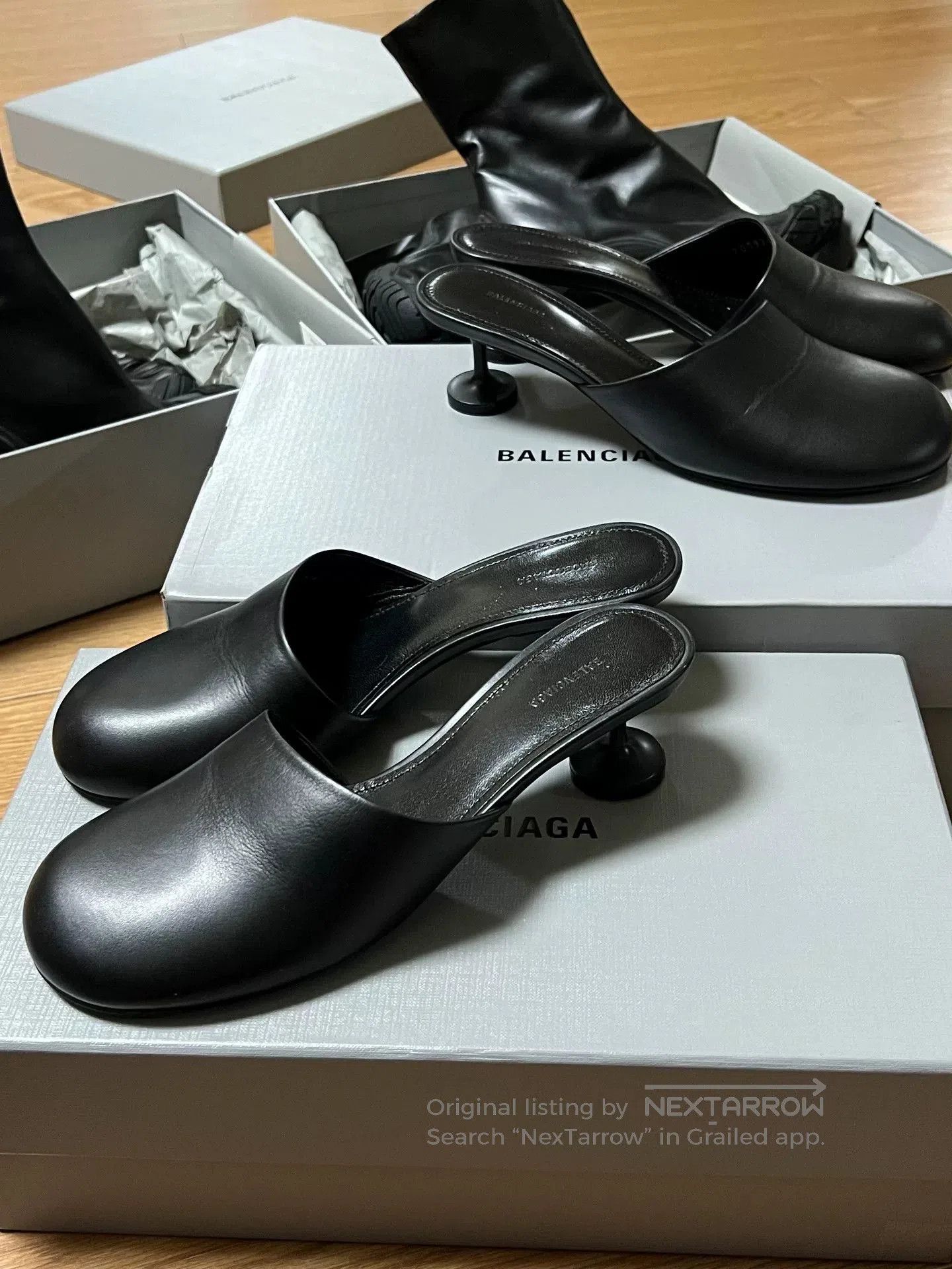 Balenciaga Balenciaga Women's Heeled Leather Mules. Size US 5 / IT 35 - 1 Thumbnail