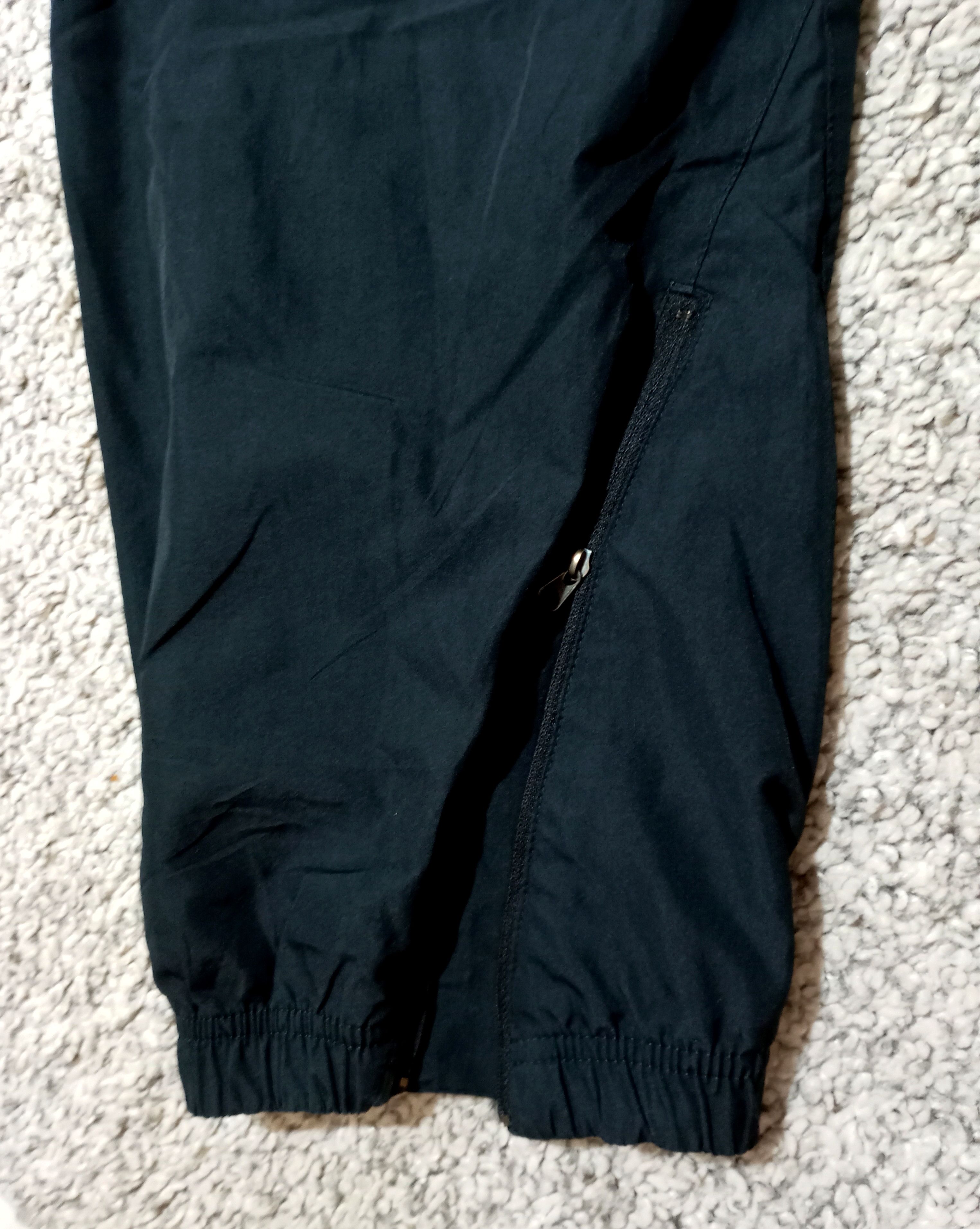 Nike Vintage Nike Air Pants 00s Nylon Striped Swoosh Y2K Baggy Size US 34 / EU 50 - 13 Thumbnail