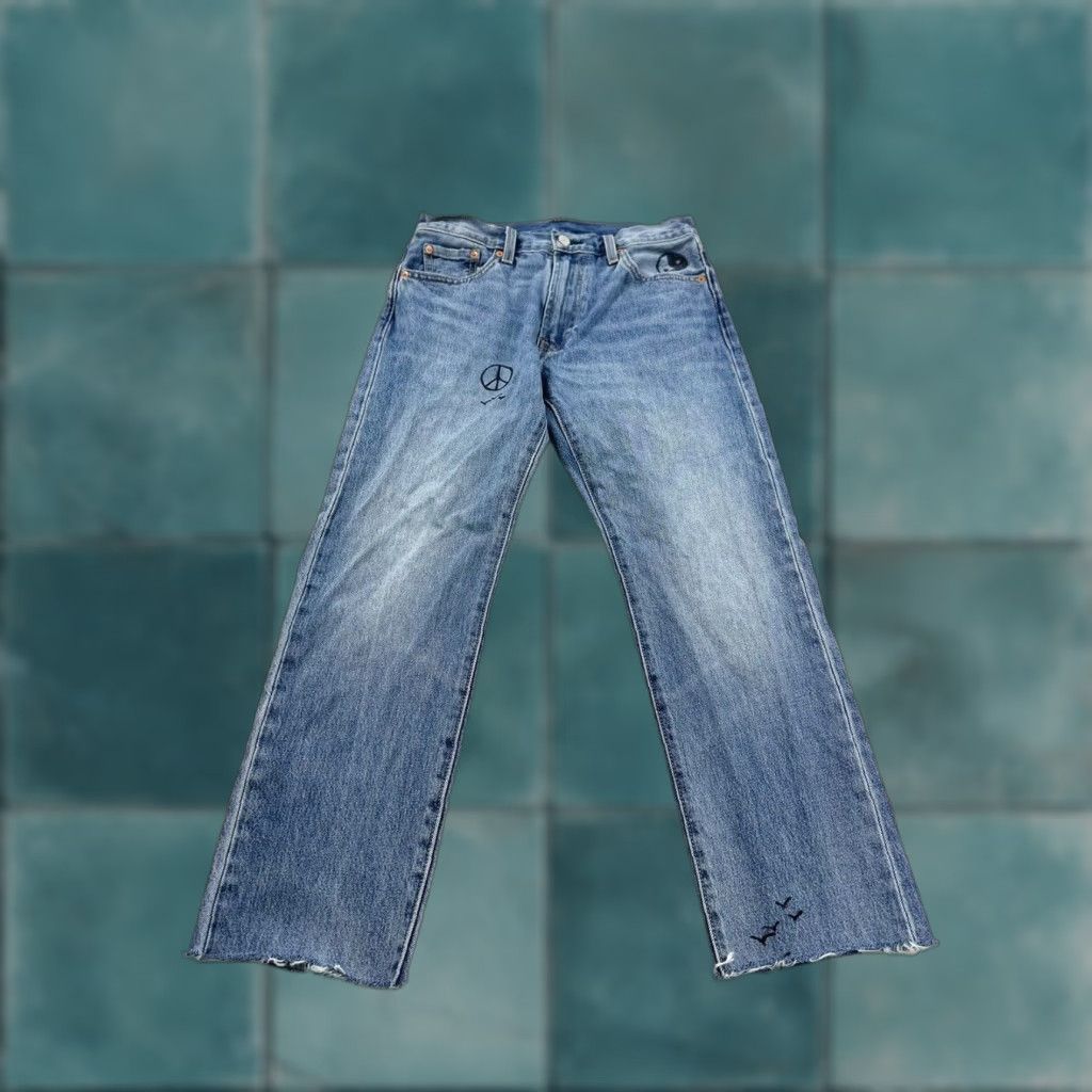 Levi's Levis 551 Jeans Mens 30 x 30 Blue Classic Straight 5-Pocket Denim USA 90s City Licensed Premium Jeans Mens Blue Vector Art Size US 30 / EU 46 - 1 Thumbnail
