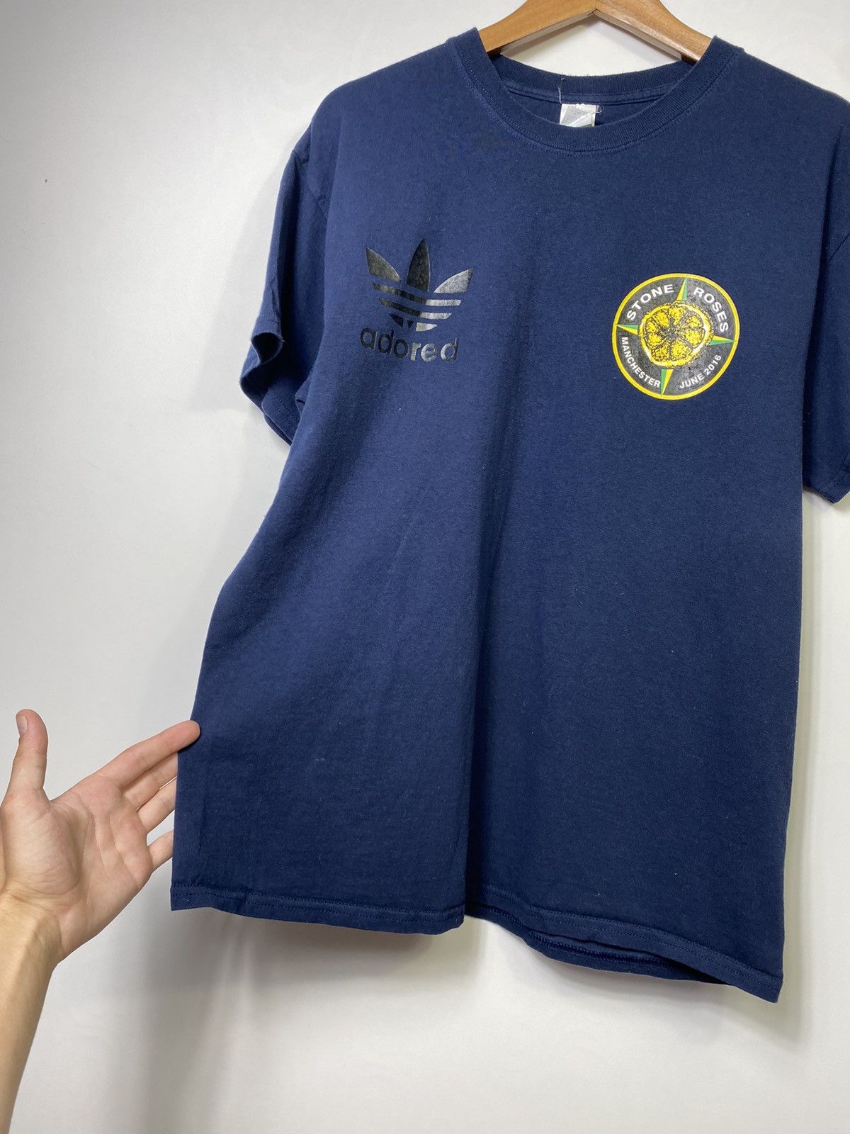 Band Tees × Vintage Stone Roses Adored Stone Island Style Band Tour T-shirt Tee Size US L / EU 52-54 / 3 - 4 Thumbnail