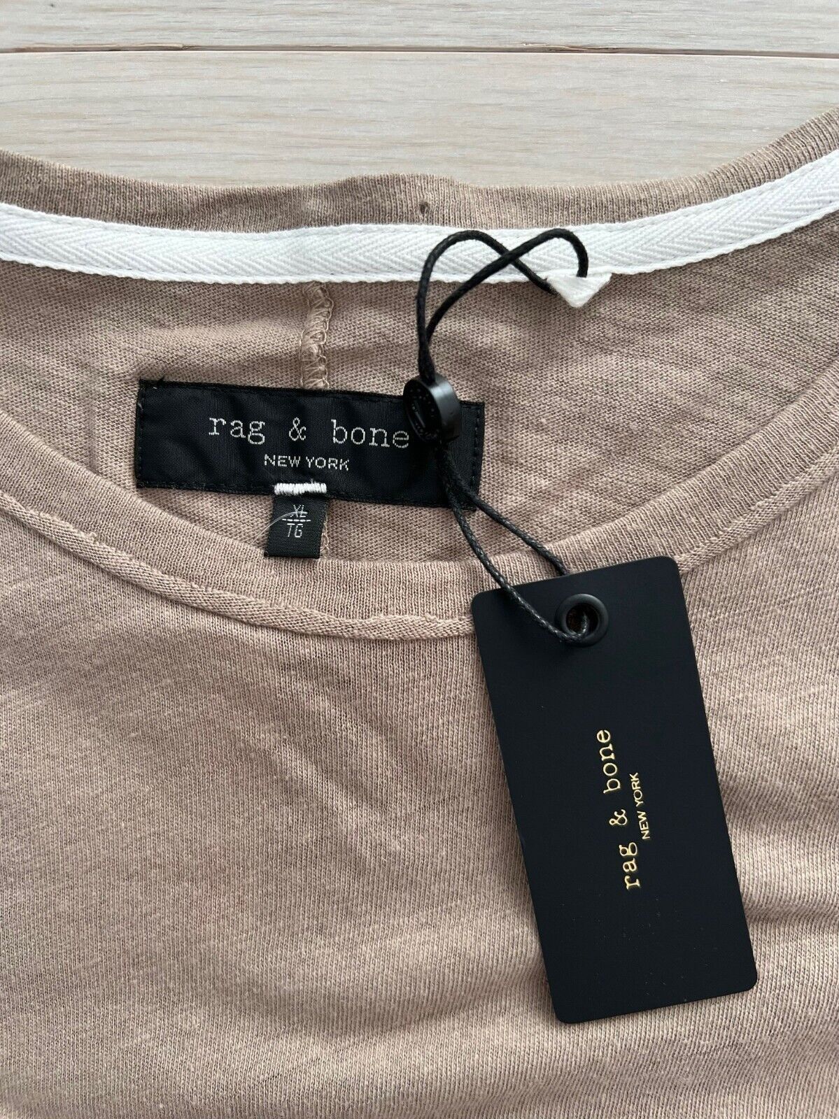 Rag & Bone Rag & Bone New York Miles Pocket Tee Greige ( XL ) Size US XL / EU 56 / 4 - 7 Thumbnail