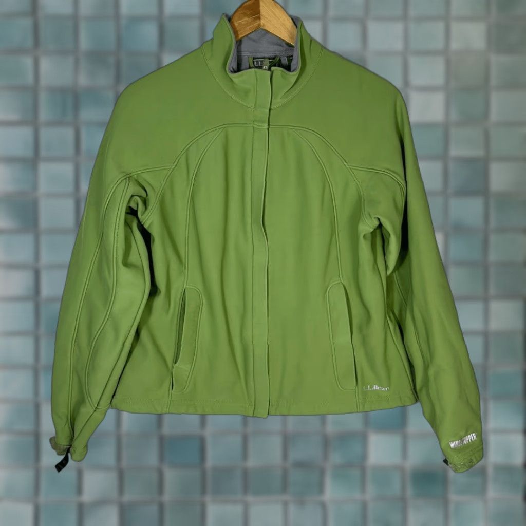 Vintage VINTAGE LL BEAN Soft Shell Windstopper Fleece Lined Nylon Jacket Zip Women M Green 0AKM4 Size M / US 6-8 / IT 42-44 - 1 Thumbnail