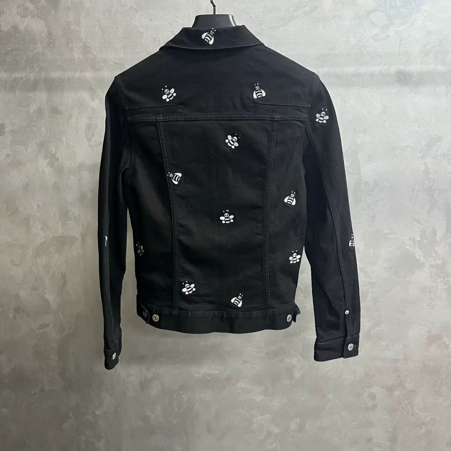 Dior Dior Classic Black Embroidered Bee Jacket Size US S / EU 44-46 / 1 - 5 Thumbnail