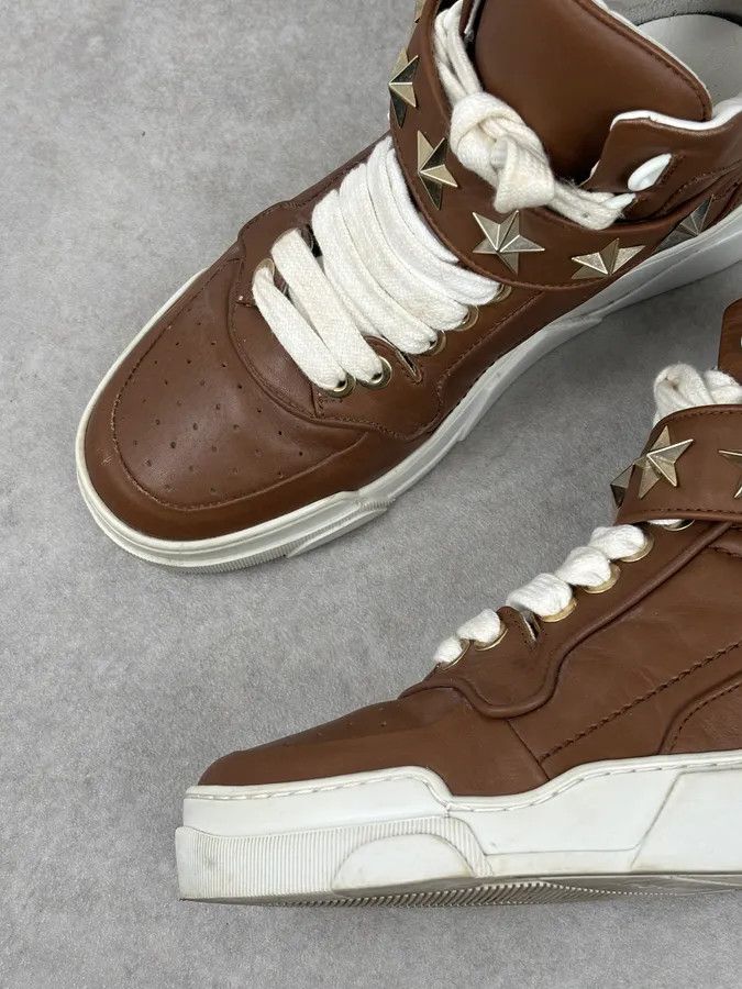 Givenchy AW2015 Givenchy Tyson Brown Leather Star High Sneakers by Riccardo Tisci Size US 7.5 / EU 40-41 - 10 Thumbnail
