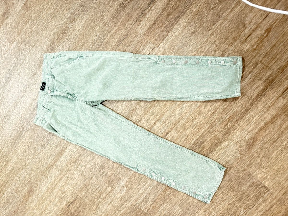 Boohoo × Vintage Boohoo MAN Green/Gray Corduroy Pattern Pants Size US 34 / EU 50 - 1 Thumbnail