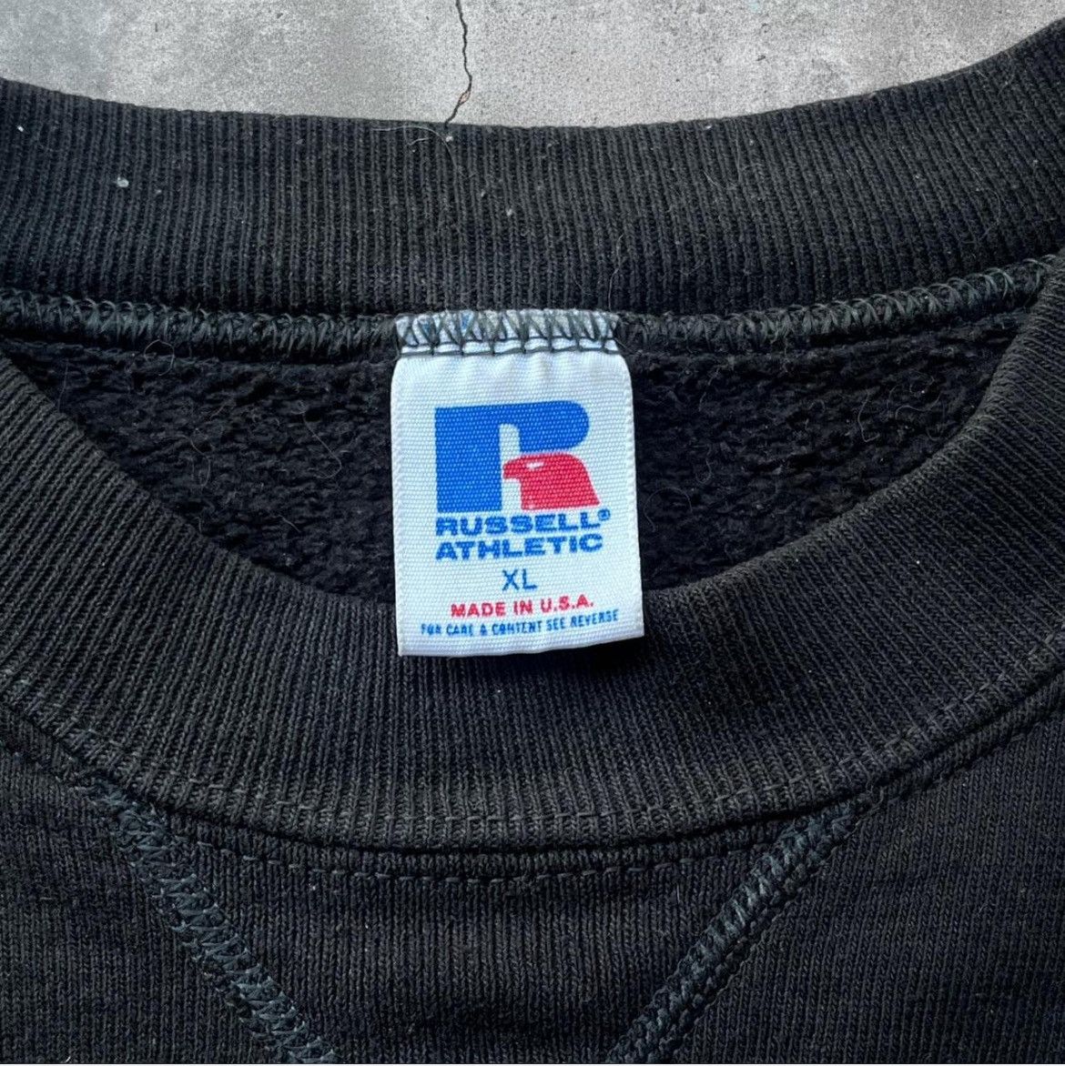 Russell Athletic Russell Athletic Vintage 90s Made in USA Crewneck Sweatshirt Size US L / EU 52-54 / 3 - 3 Thumbnail