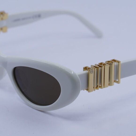 Loewe Loewe LW40156U 25E Sunglasses Ivory Cat Eye Frame, Brown Size ONE SIZE - 9 Thumbnail