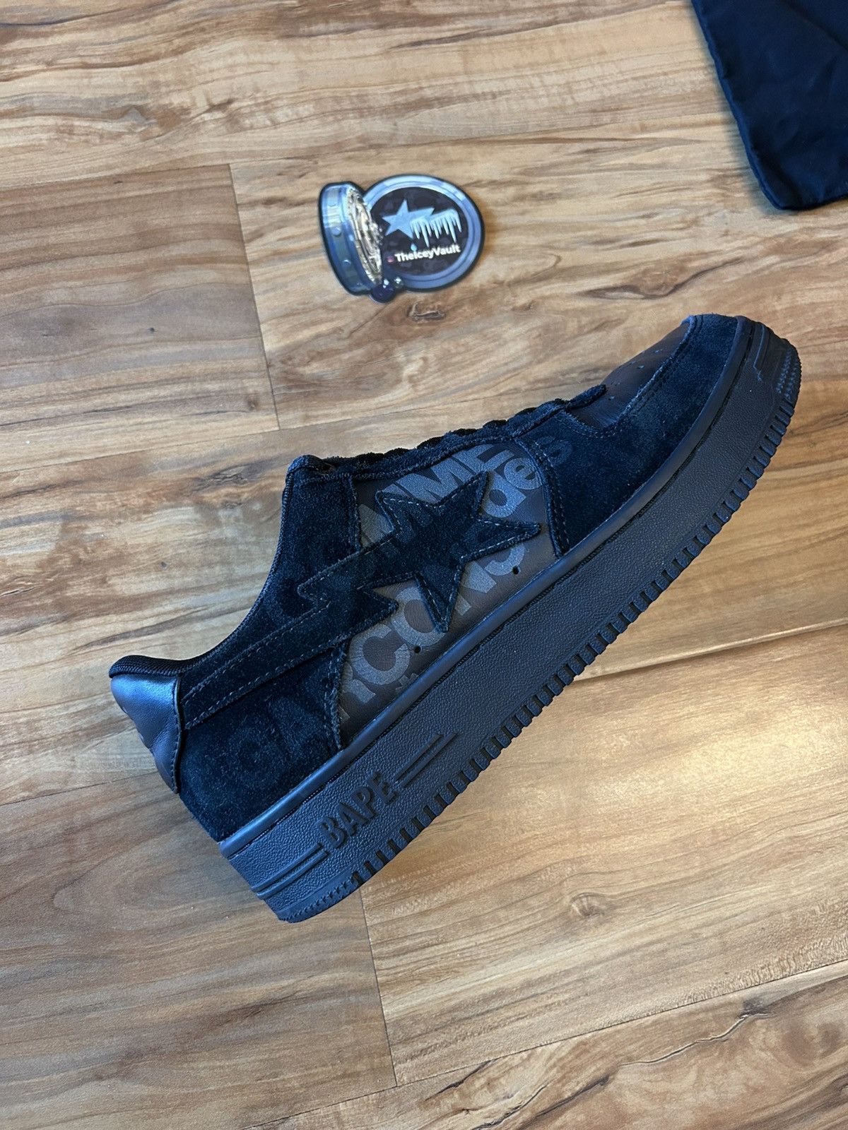 RARE Bape x CDG Bapestas