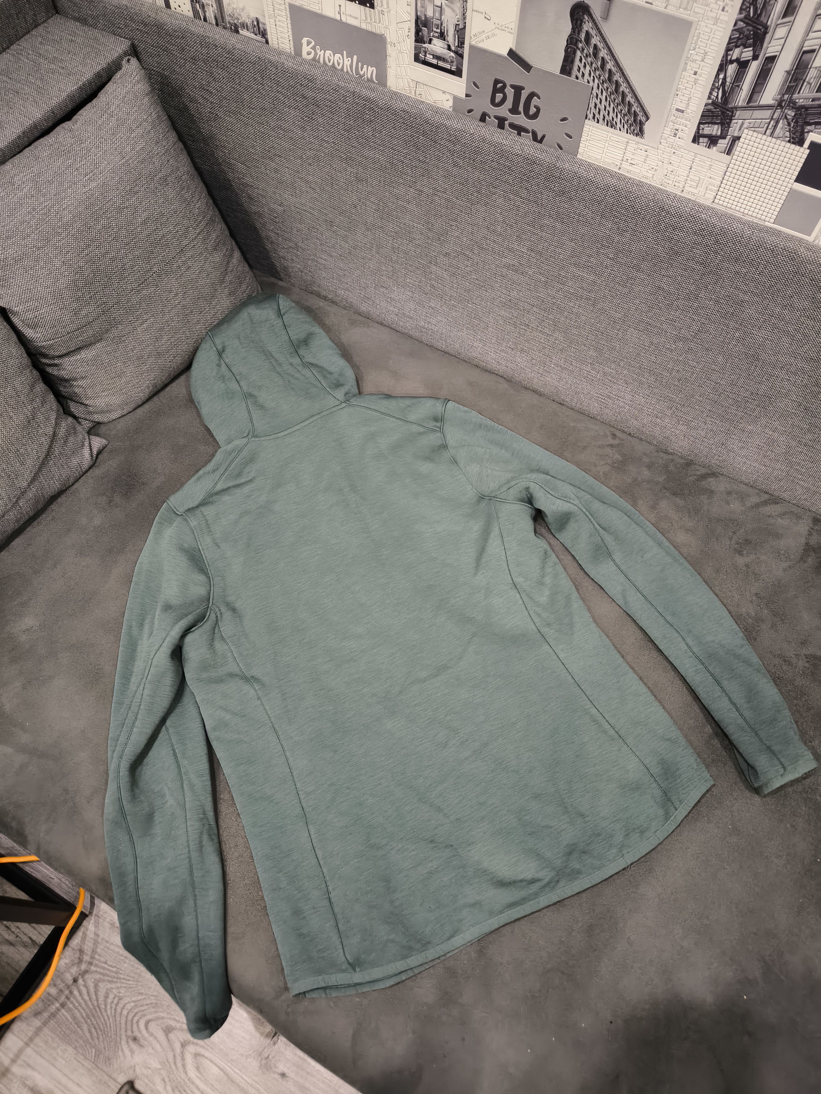 Icebreaker Women's Icebreaker Elemental LS Zip Hood Merino jacket Size XL / US 12-14 / IT 48-50 - 12 Thumbnail