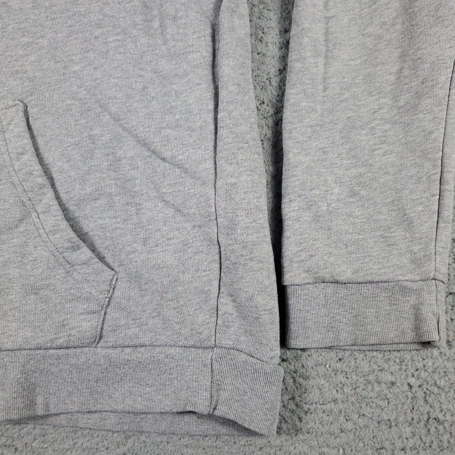 Adidas VINTAGE Adidas Hoodie Pullover Mens Small Gray Casual All Seasons Sports Size US S / EU 44-46 / 1 - 5 Thumbnail