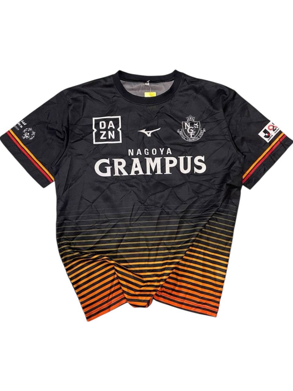 Mizuno Mizuno Nagoya Grampus DANZ club Size US L / EU 52-54 / 3 - 1 Thumbnail