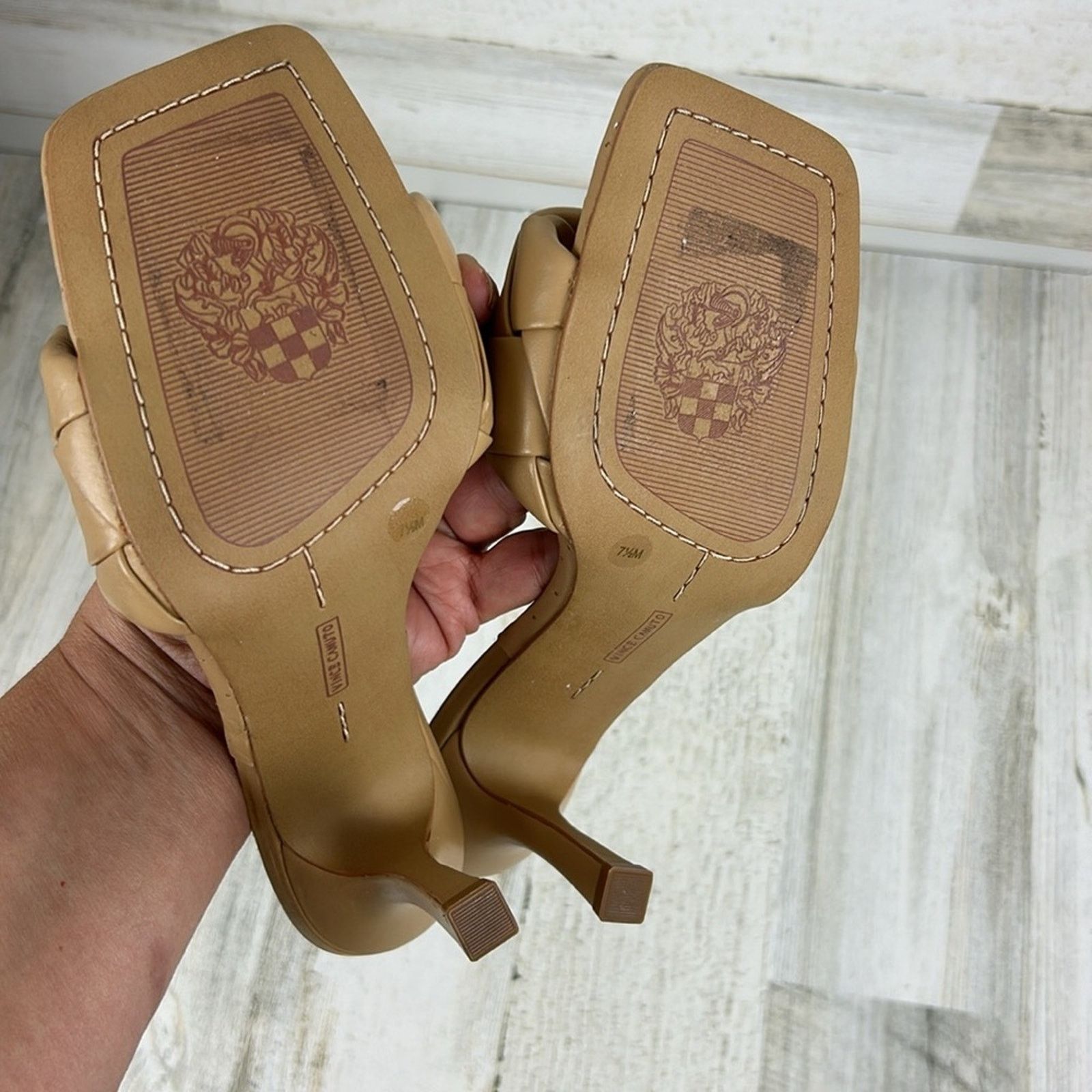 Vince Camuto Vince Camuto Brelanie womens 7 1/2M braided leather sandal Size US 7.5 / IT 37.5 - 8 Thumbnail