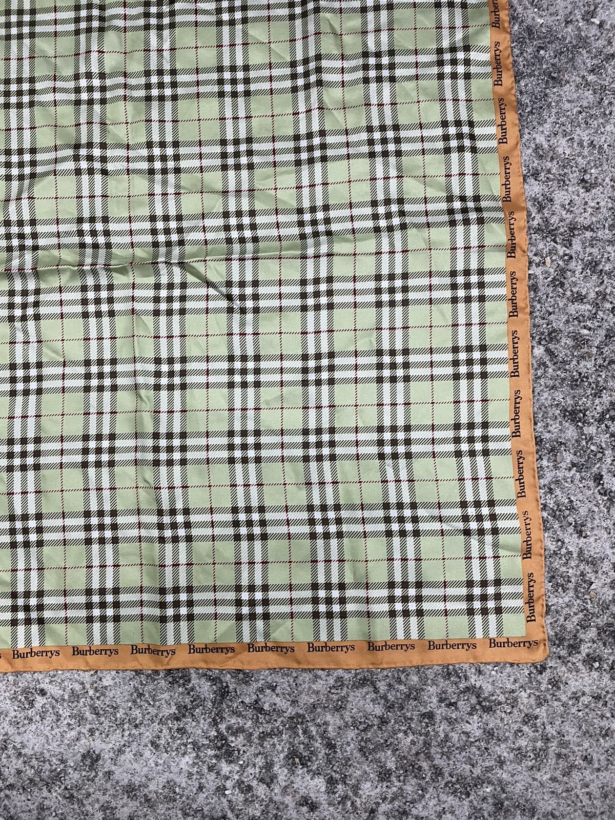 Burberry 23x23 Mini scarf Burberry Size ONE SIZE - 2 Thumbnail