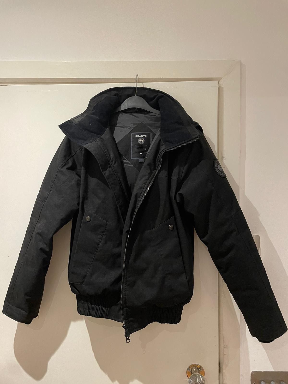 Canada Goose Brands canada goose size medium all black jacket Size US M / EU 48-50 / 2 - 2 Thumbnail