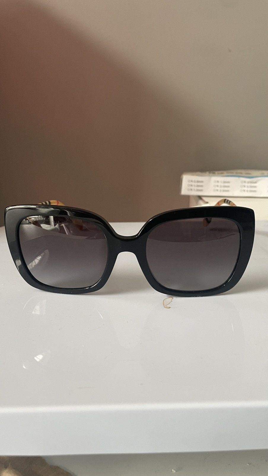 Burberry Burberry Sunglasses Size ONE SIZE - 1 Thumbnail