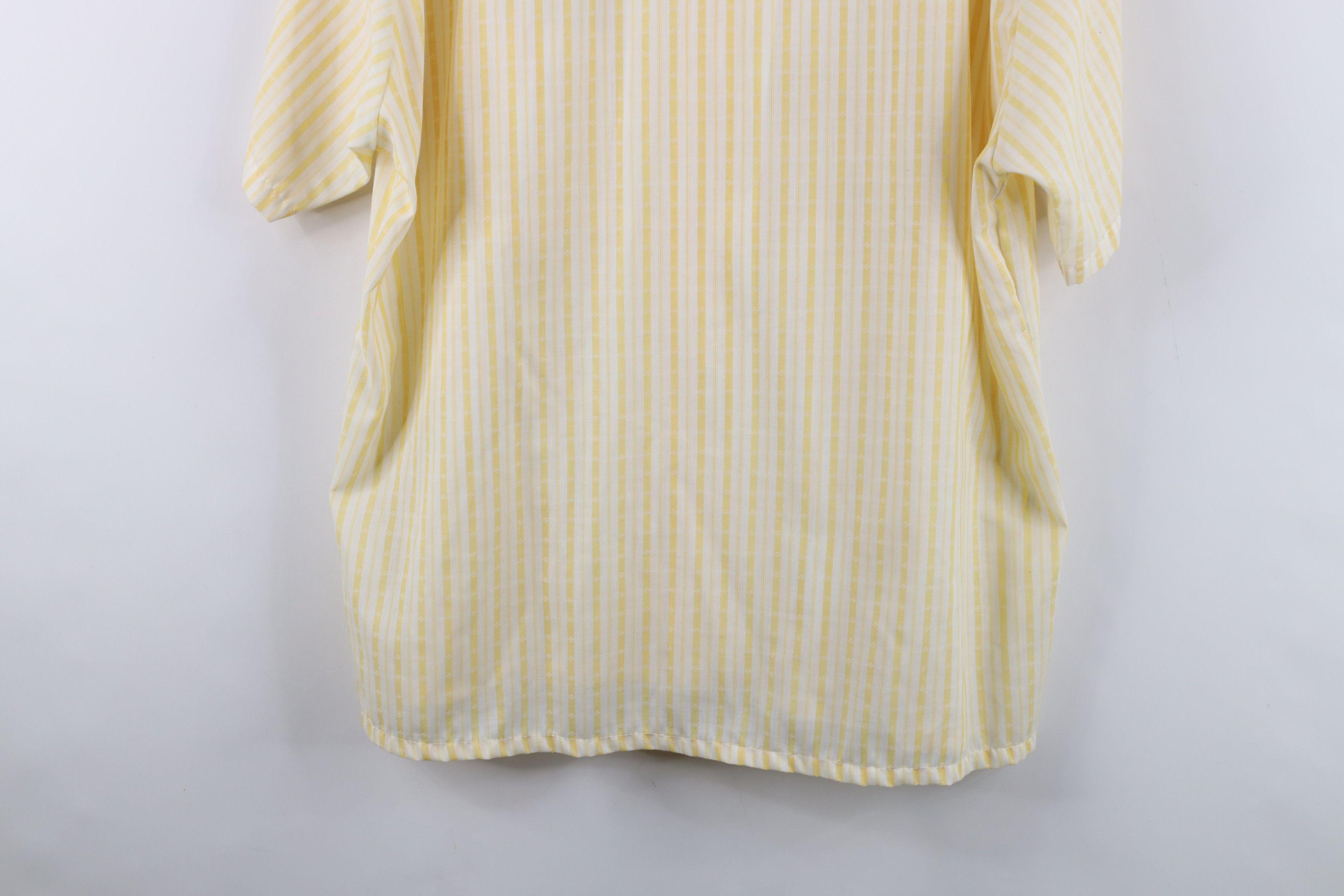 Vintage Vintage 70s Streetwear Striped Short Sleeve Button Shirt Size US XL / EU 56 / 4 - 12 Thumbnail