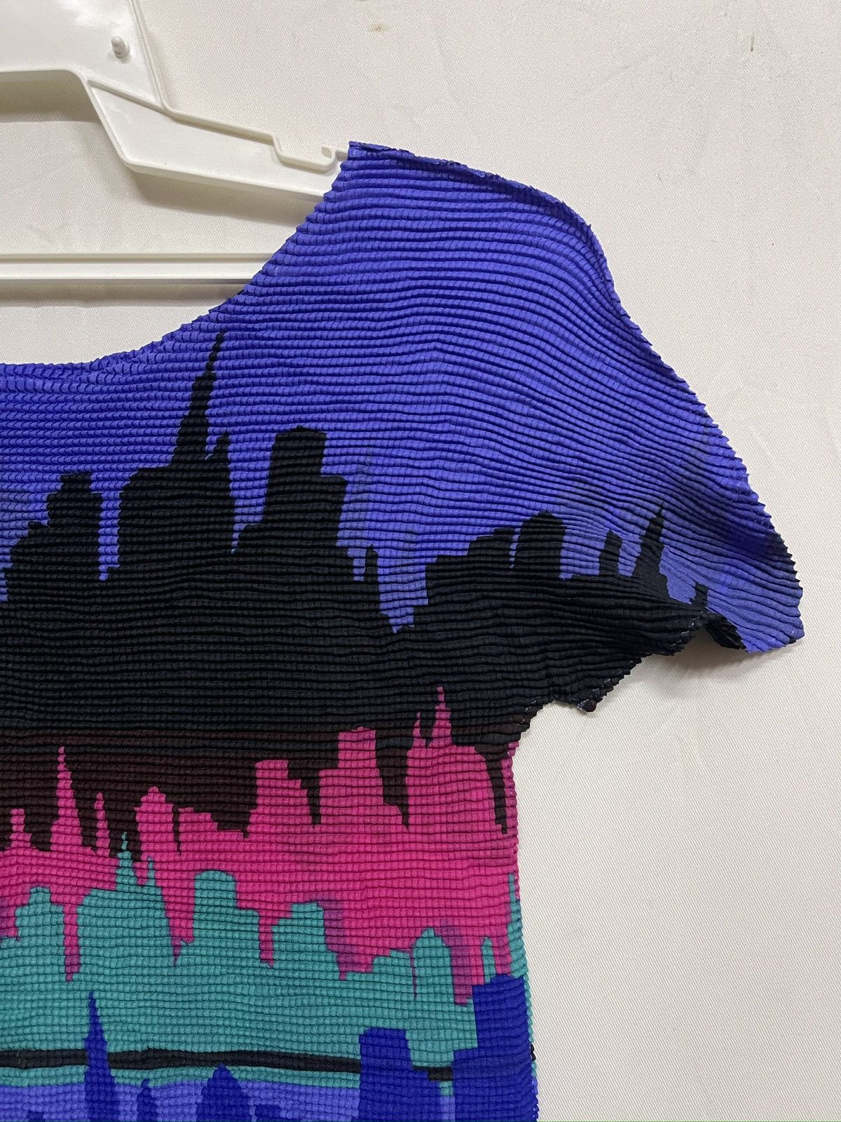 Issey Miyake Grail‼️Issey miyake new york city top Size XS / US 0-2 / IT 36-38 - 2 Thumbnail