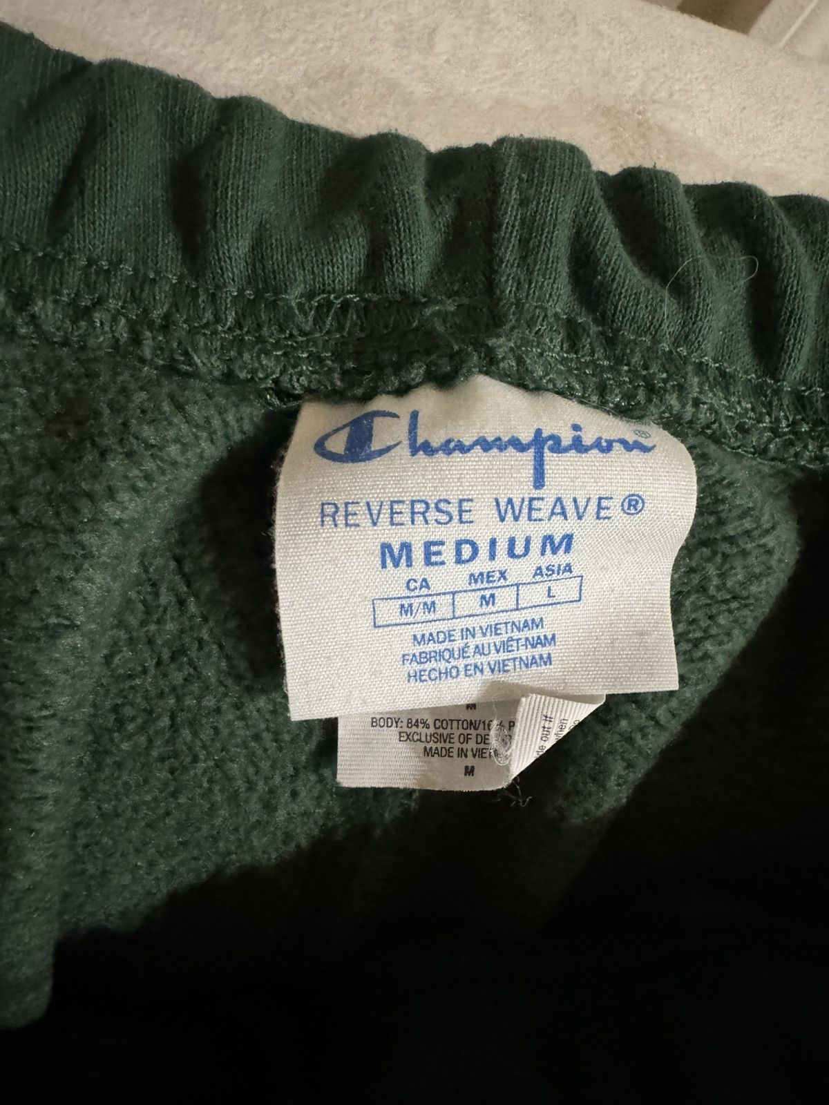 Champion Green reverse weave champion sweatpants size Medium Size US 32 / EU 48 - 3 Thumbnail