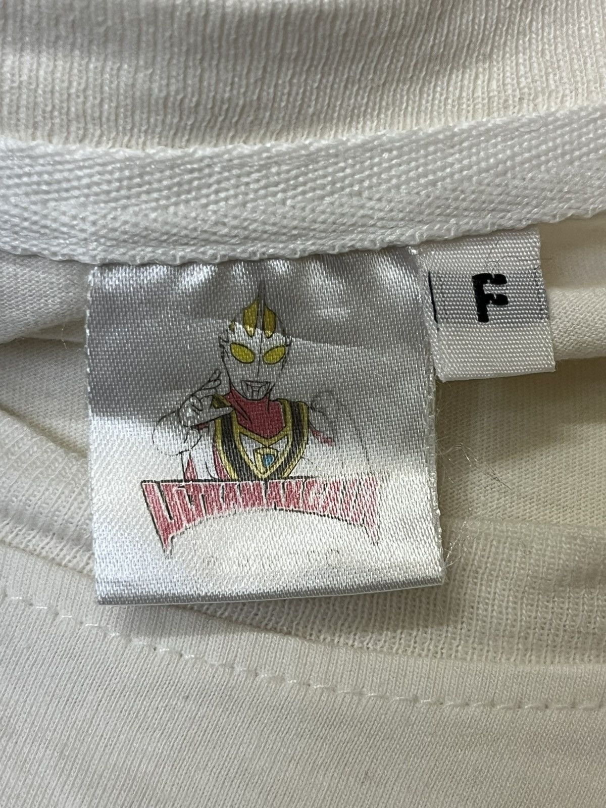 Vintage Vintage 90s ULTRAMAN GAIA V2 1998 by tsuburaya prod t shirts Size US S / EU 44-46 / 1 - 12 Thumbnail