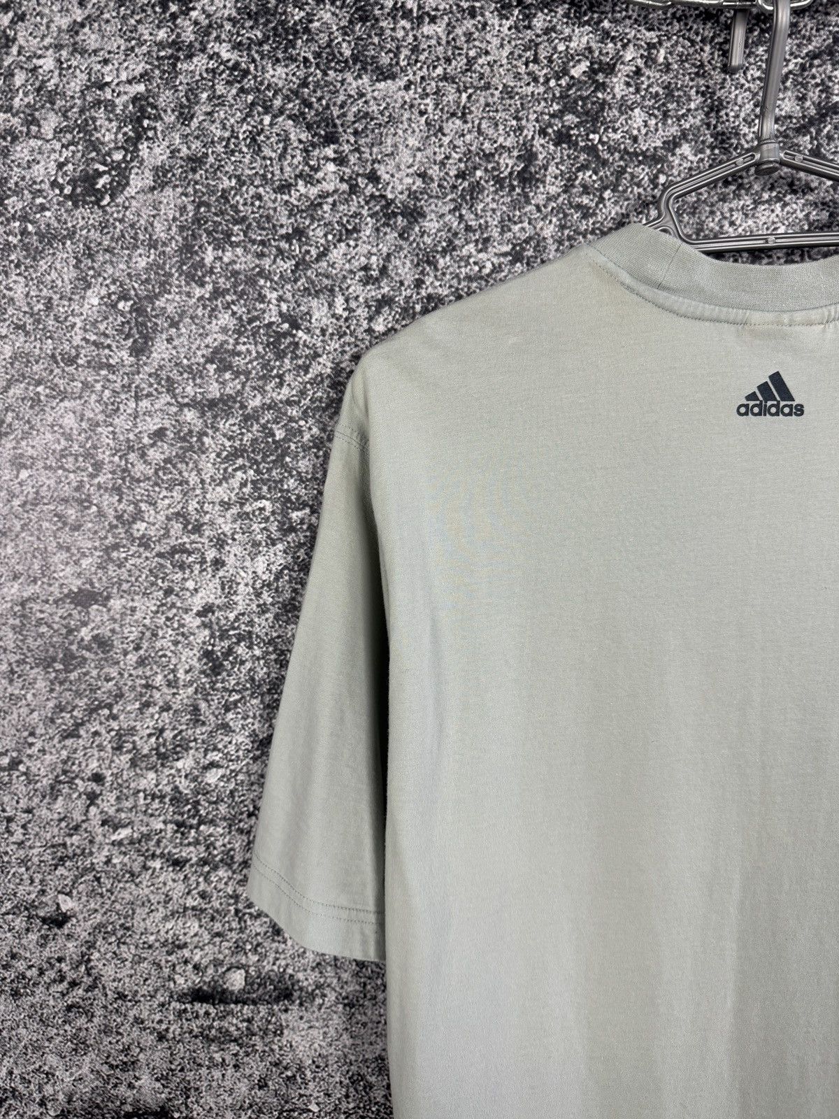 Adidas Men’s Adidas Vintage 90s T-Shirt Big Logo Retro Size L Size US L / EU 52-54 / 3 - 12 Thumbnail
